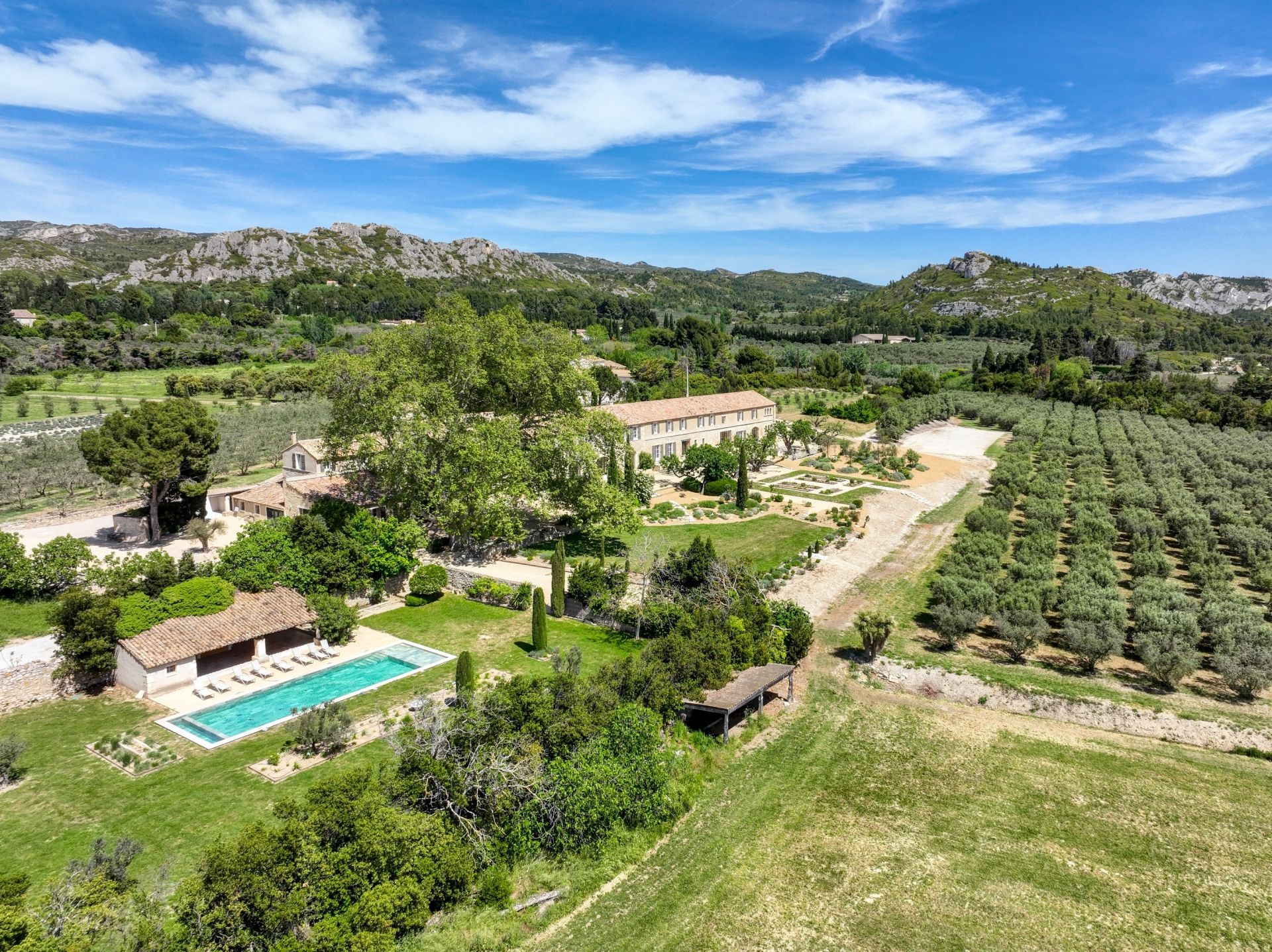 maison de luxe 25 Pièces en vente sur MAUSSANE LES ALPILLES (13520)