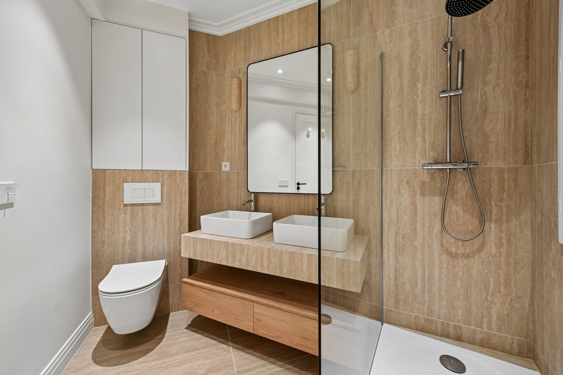 luxury apartment 3 Rooms for sale on PARIS (75016)
