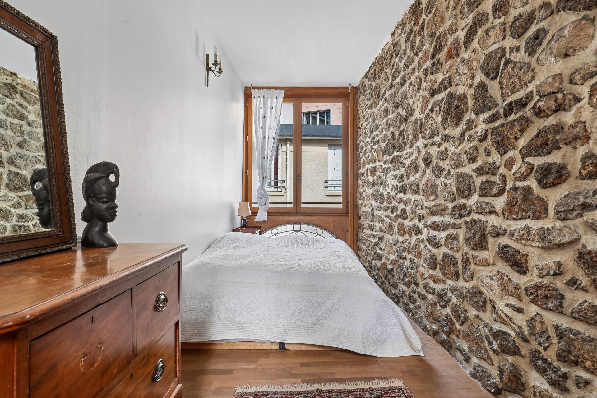 luxury house 7 Rooms for sale on PARIS (75019)