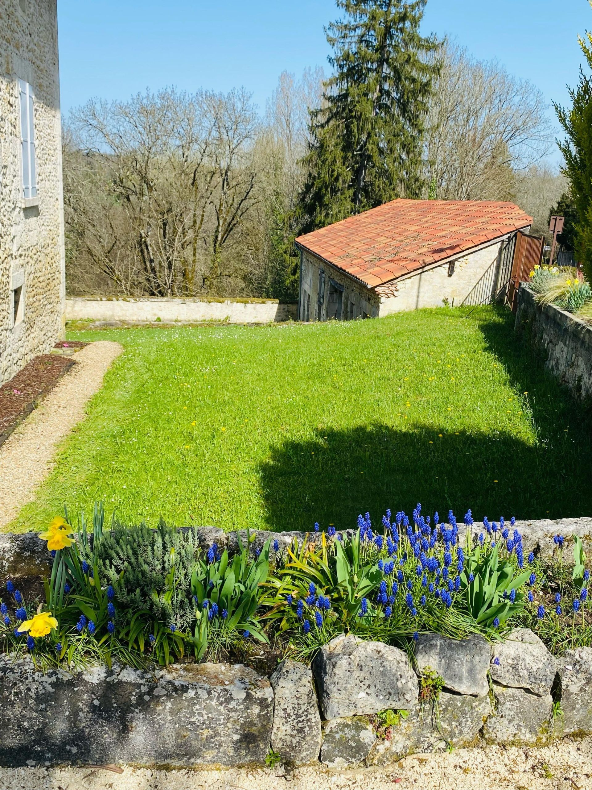 maison de luxe 10 Pièces en vente sur CHAMPAGNAC DE BELAIR (24530)
