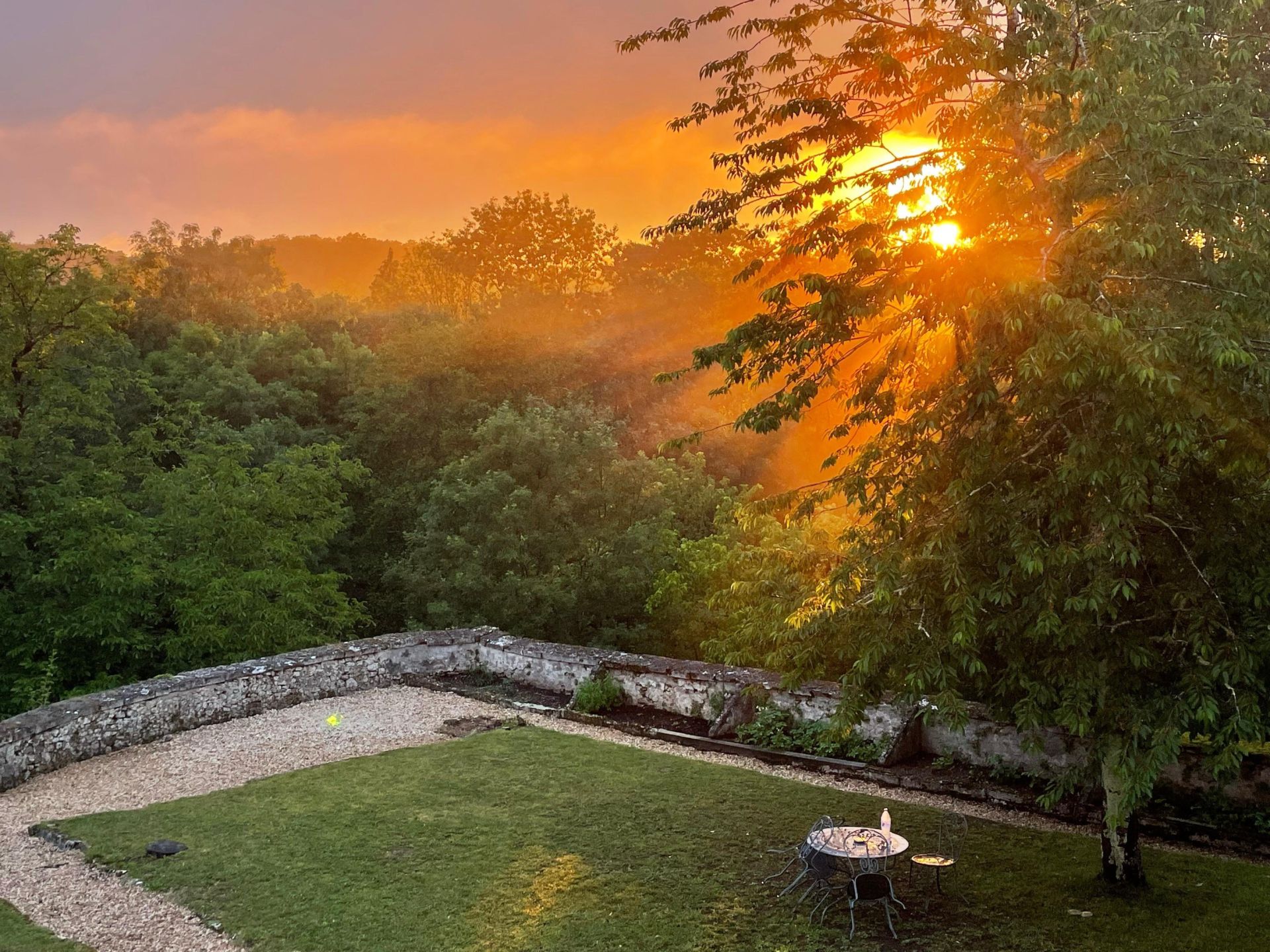 maison de luxe 10 Pièces en vente sur CHAMPAGNAC DE BELAIR (24530)