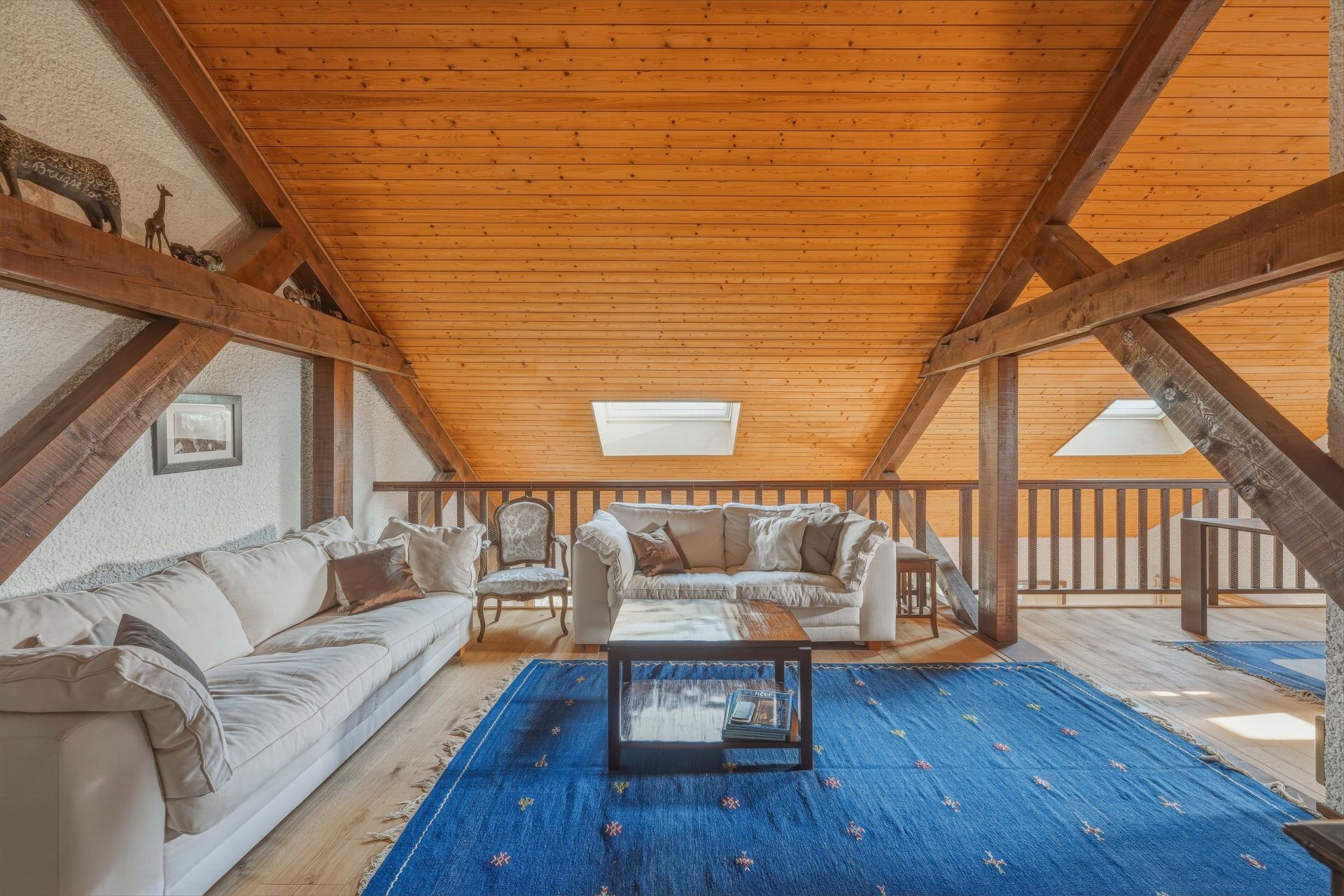 maison de luxe 12 Pièces en vente sur GRILLY (01220)