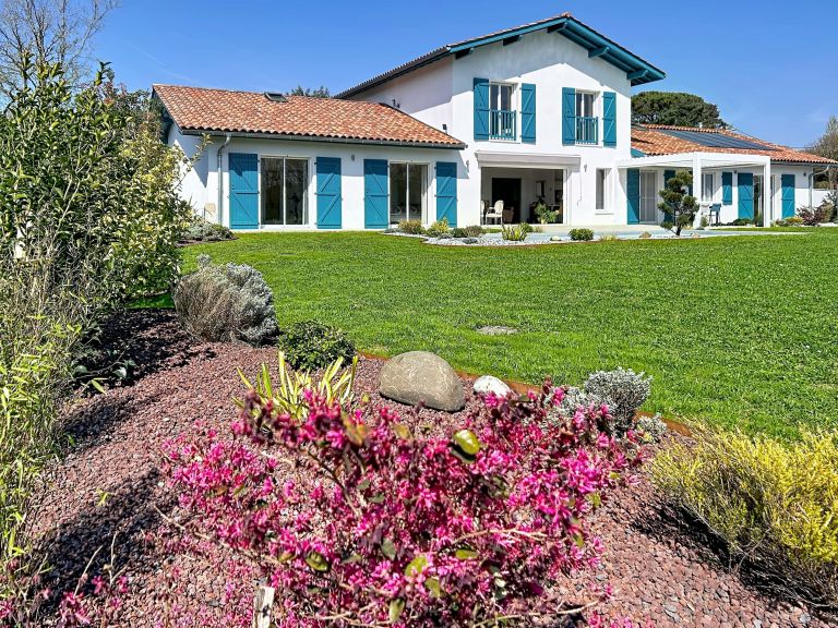 maison de luxe 11 Pièces en vente sur ARCANGUES (64200)