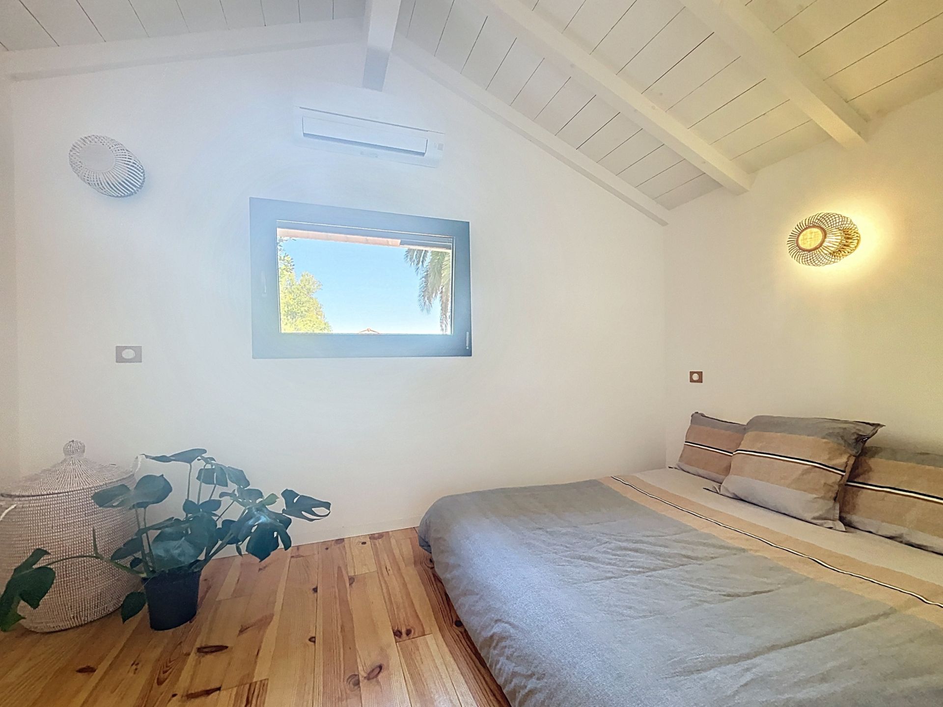 luxury house 4 Rooms for sale on ST JEAN DE LUZ (64500)