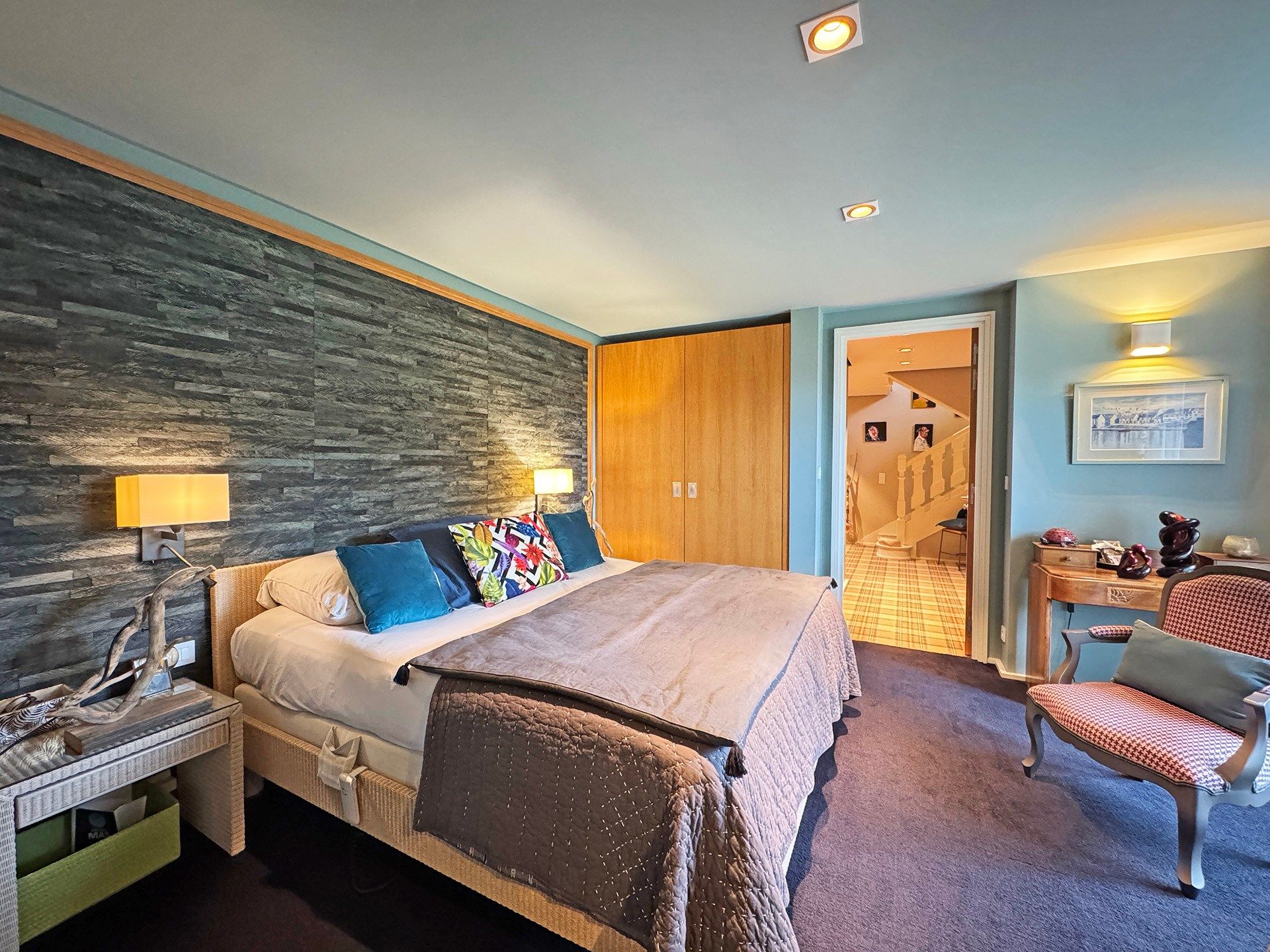 luxury house 7 Rooms for sale on QUIMPER (29000)