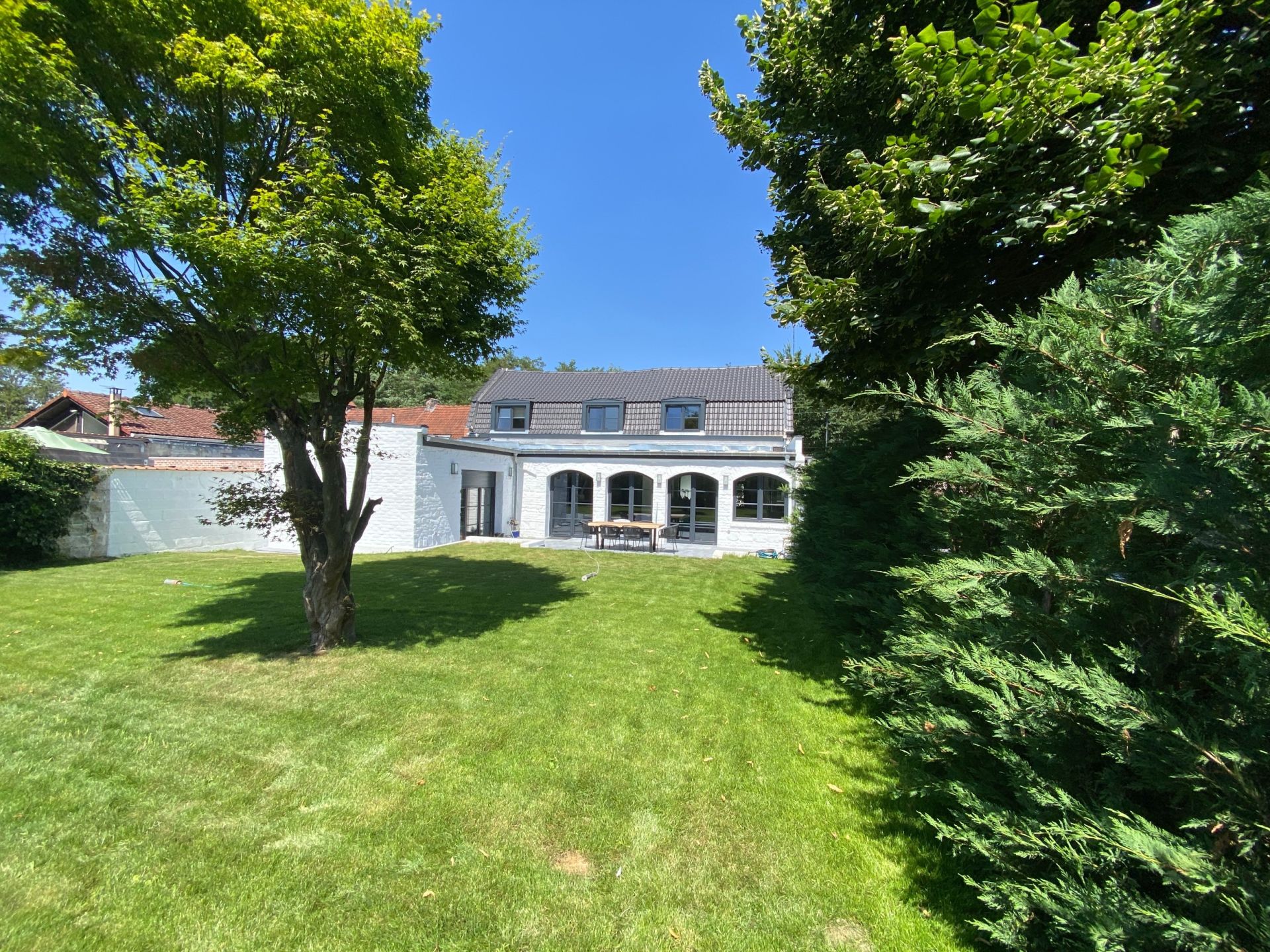 maison de luxe 7 Pièces en location sur VILLENEUVE D ASCQ (59650)