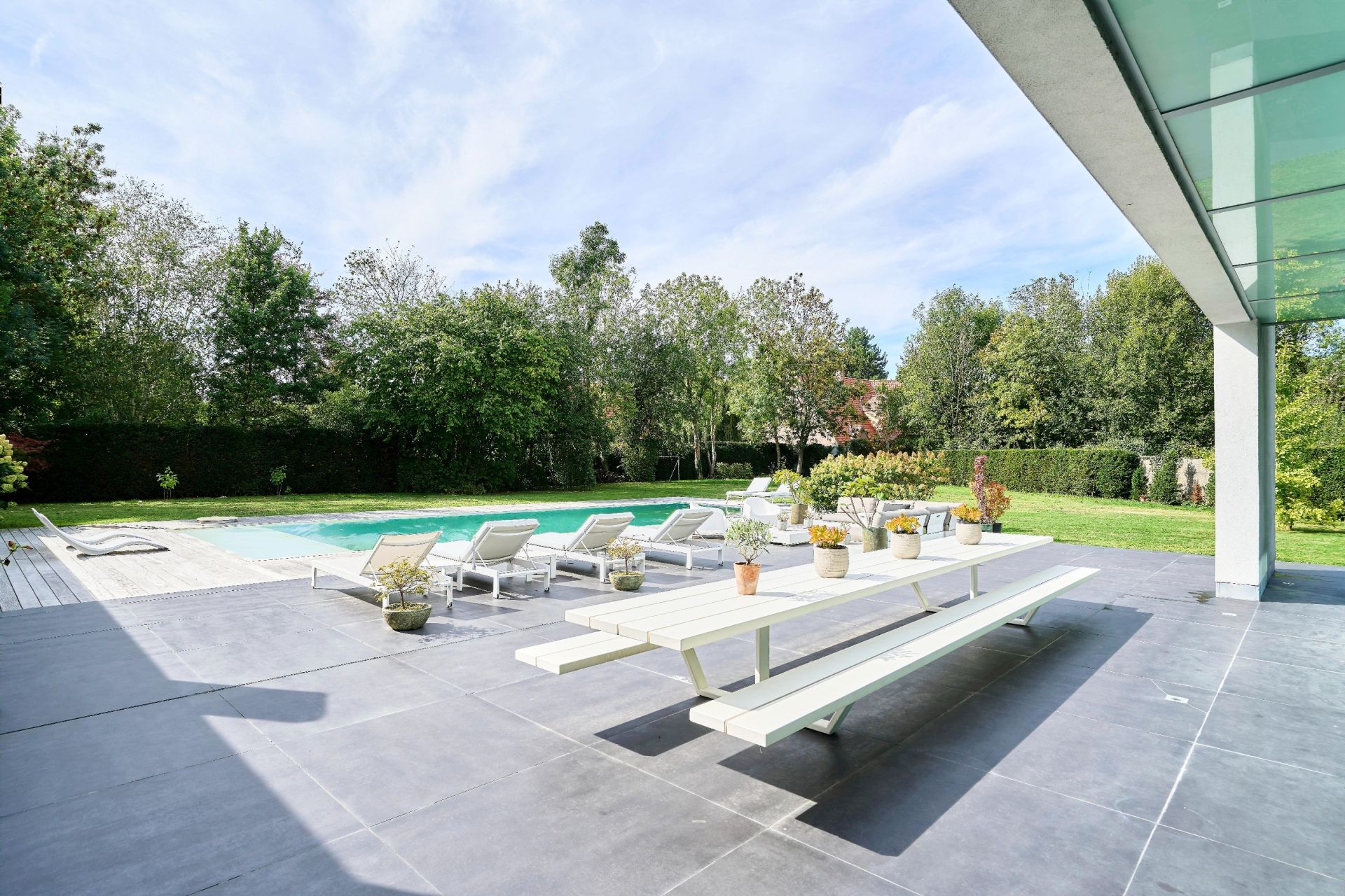 luxury house 10 Rooms for sale on BONDUES (59910)