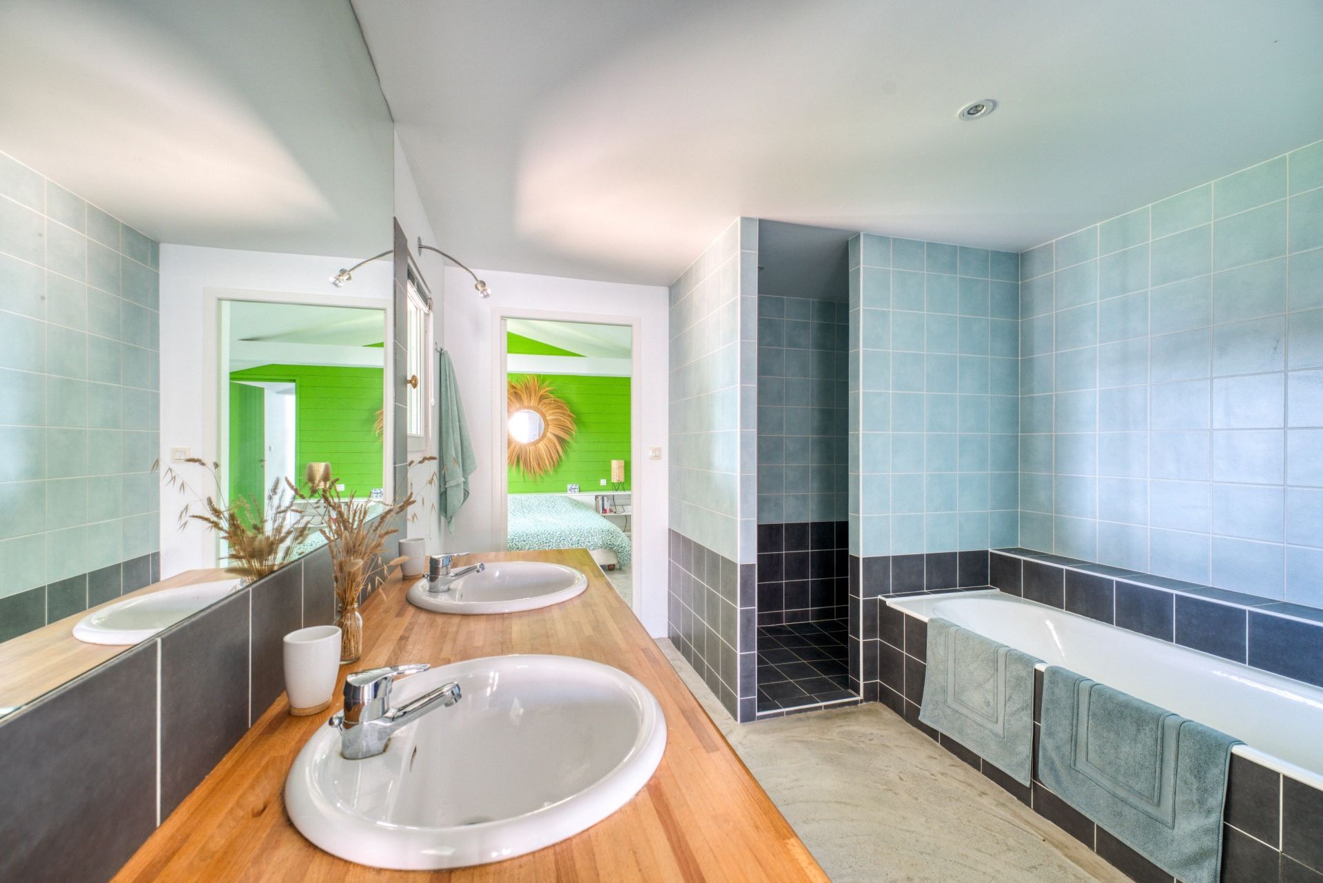 maison de luxe 7 Pièces en vente sur LOIX (17111)