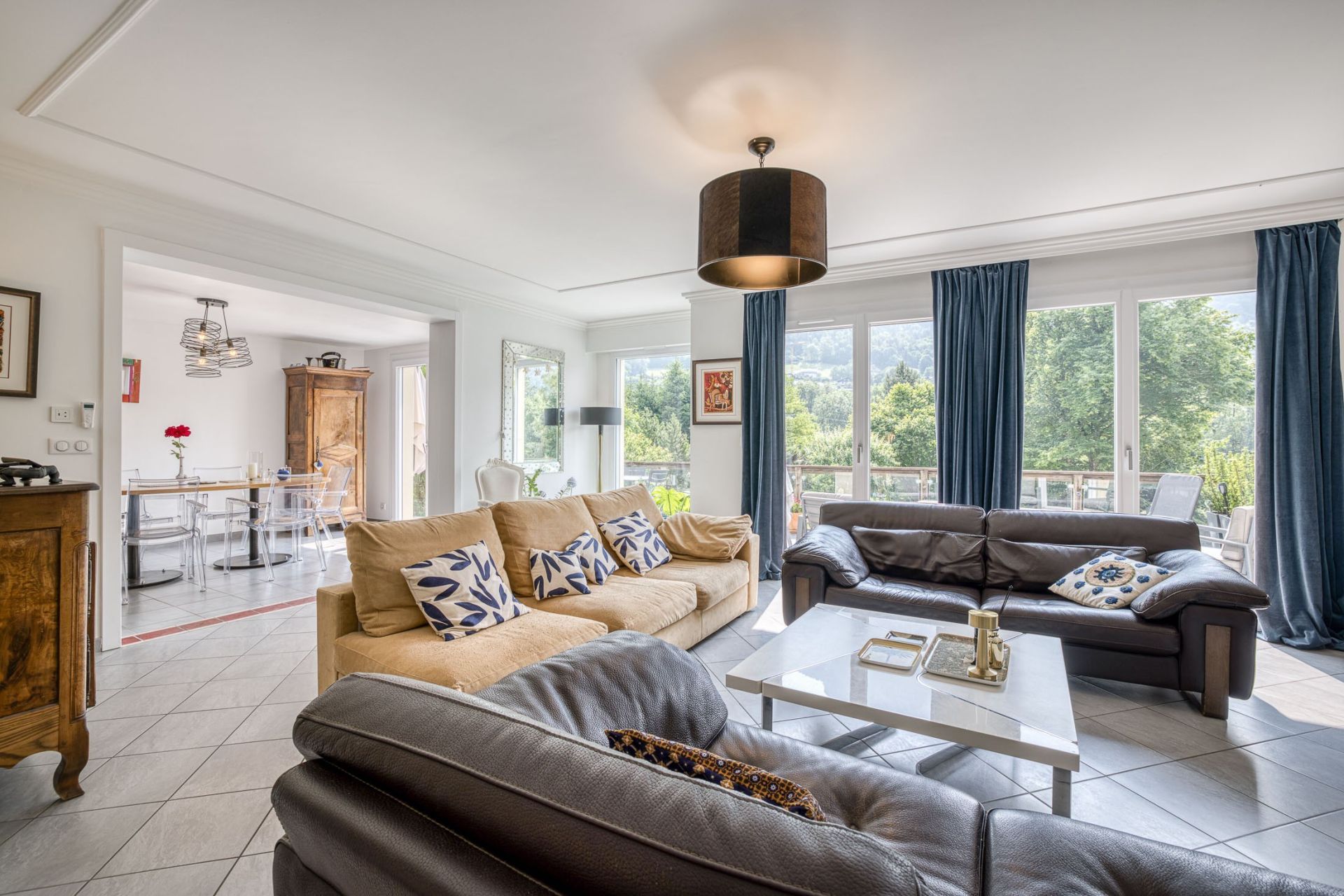 maison de luxe 10 Pièces en vente sur BLUFFY (74290)