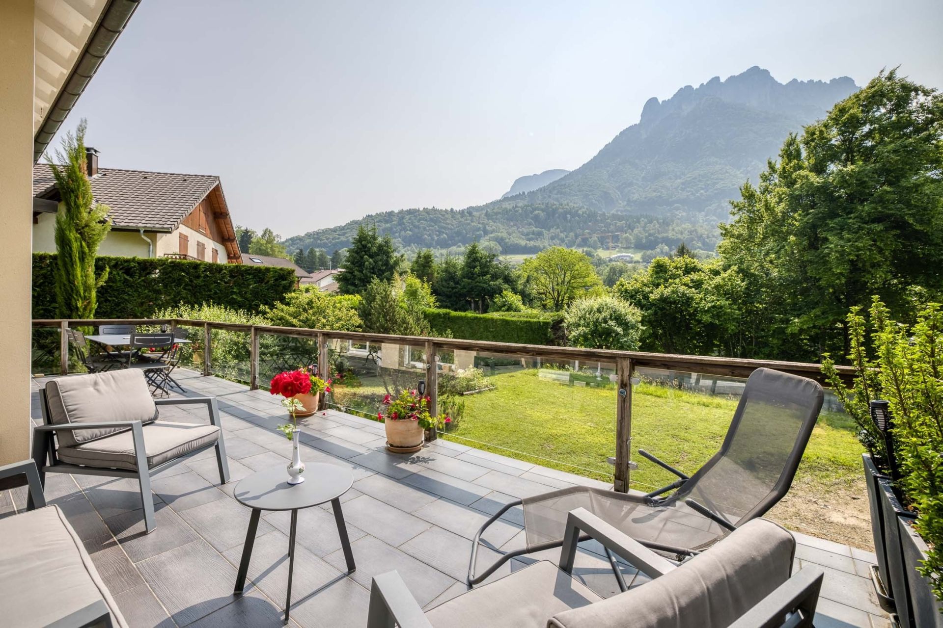 maison de luxe 10 Pièces en vente sur BLUFFY (74290)