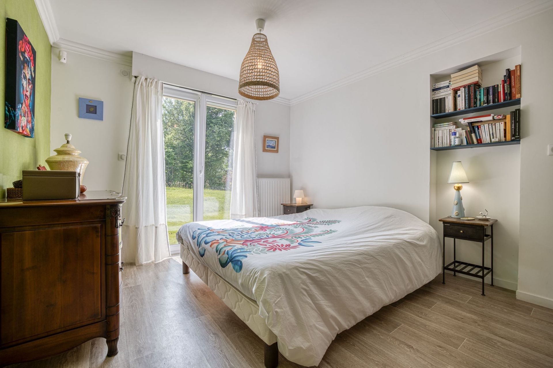 luxury house 10 Rooms for sale on BLUFFY (74290)