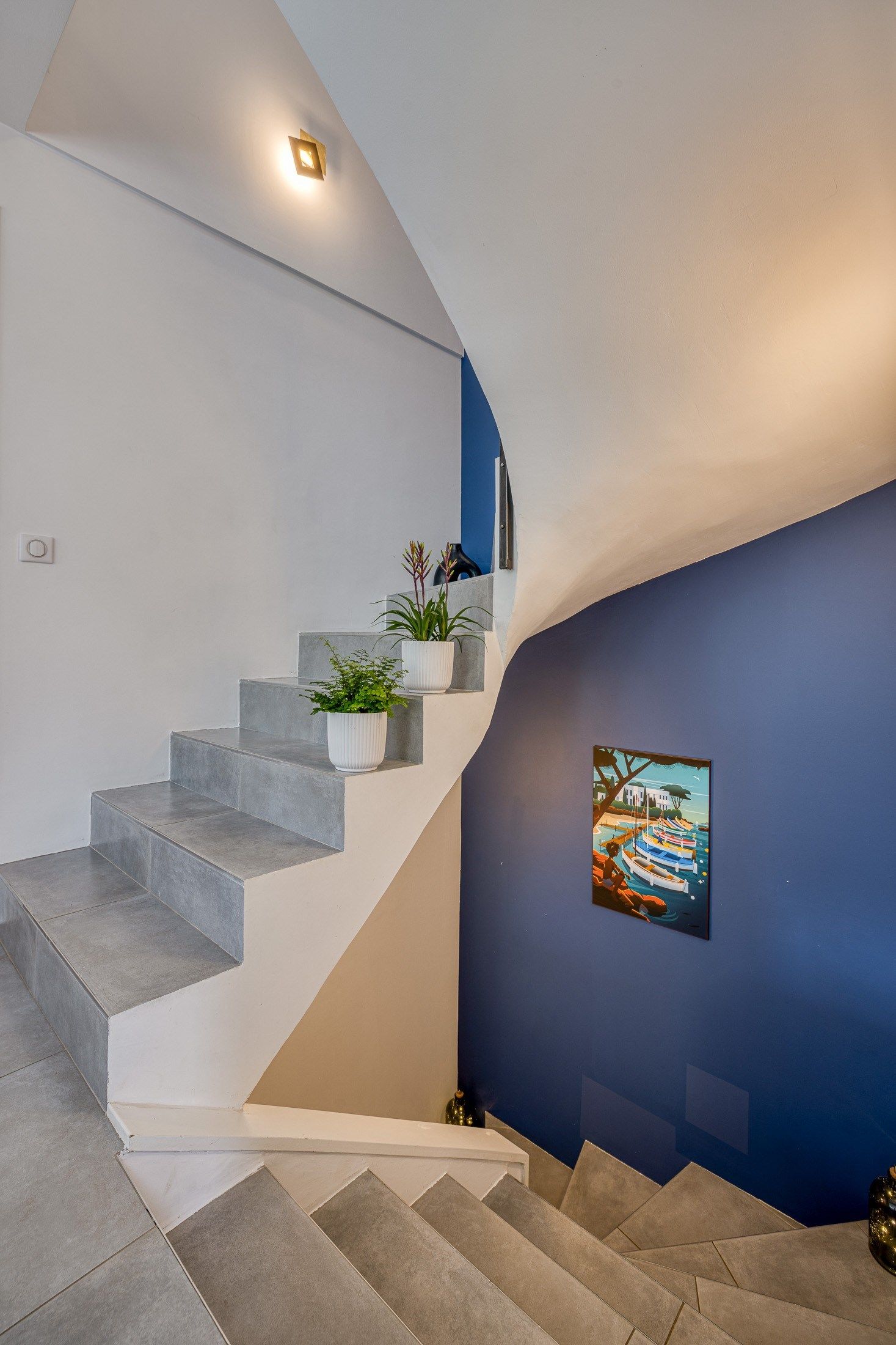 luxury house 10 Rooms for sale on BLUFFY (74290)