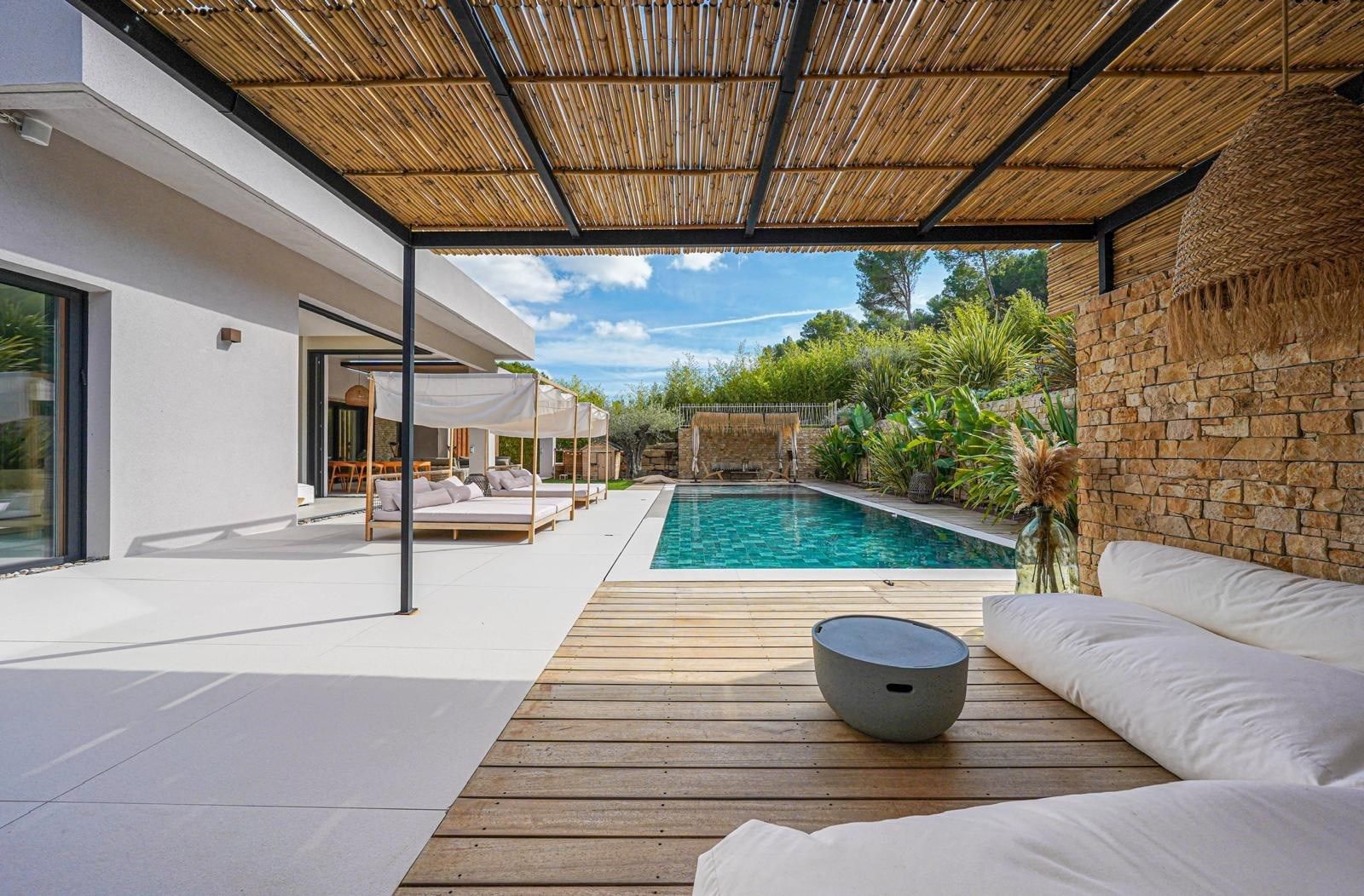 luxury house 6 Rooms for rent on AIX EN PROVENCE (13100)