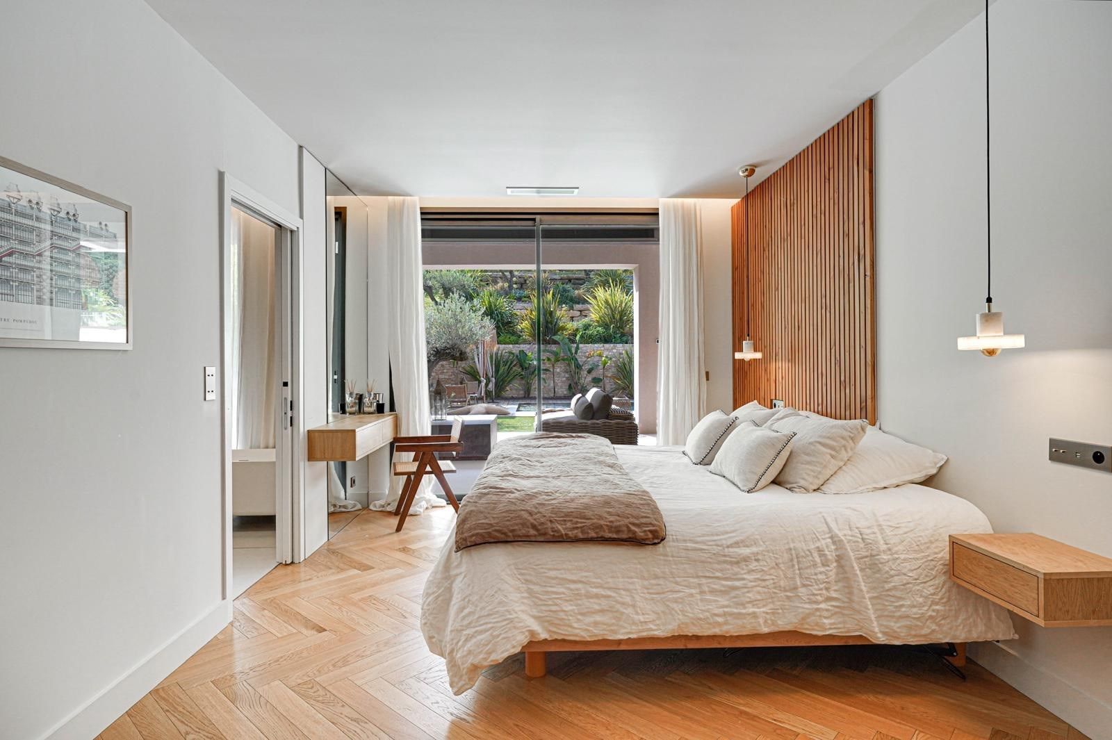 luxury house 6 Rooms for rent on AIX EN PROVENCE (13100)