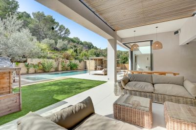 Rental Luxury house Aix-en-Provence 6&nbsp;Rooms 350&nbsp;m²