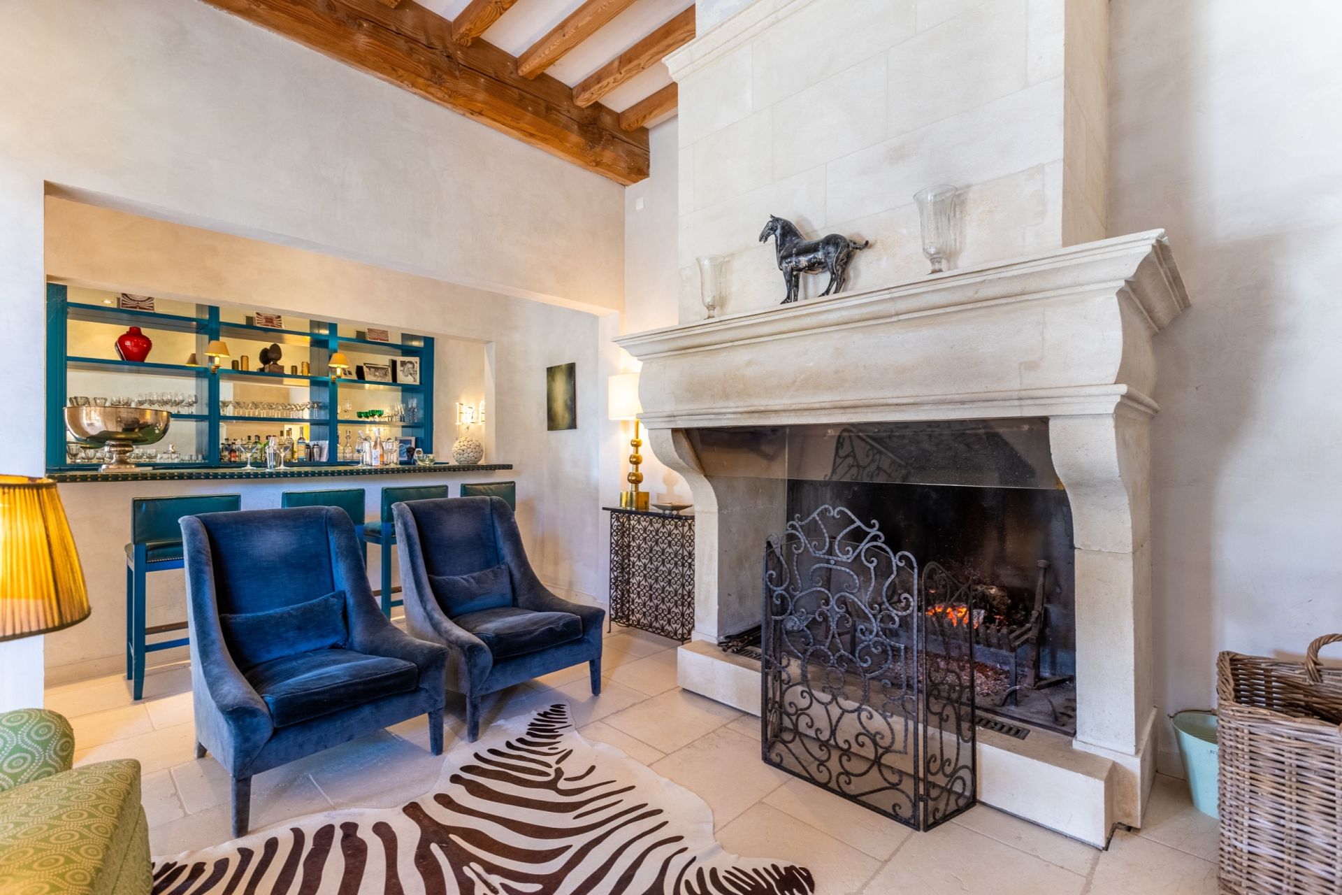 maison de luxe 20 Pièces en vente sur LAGRASSE (11220)