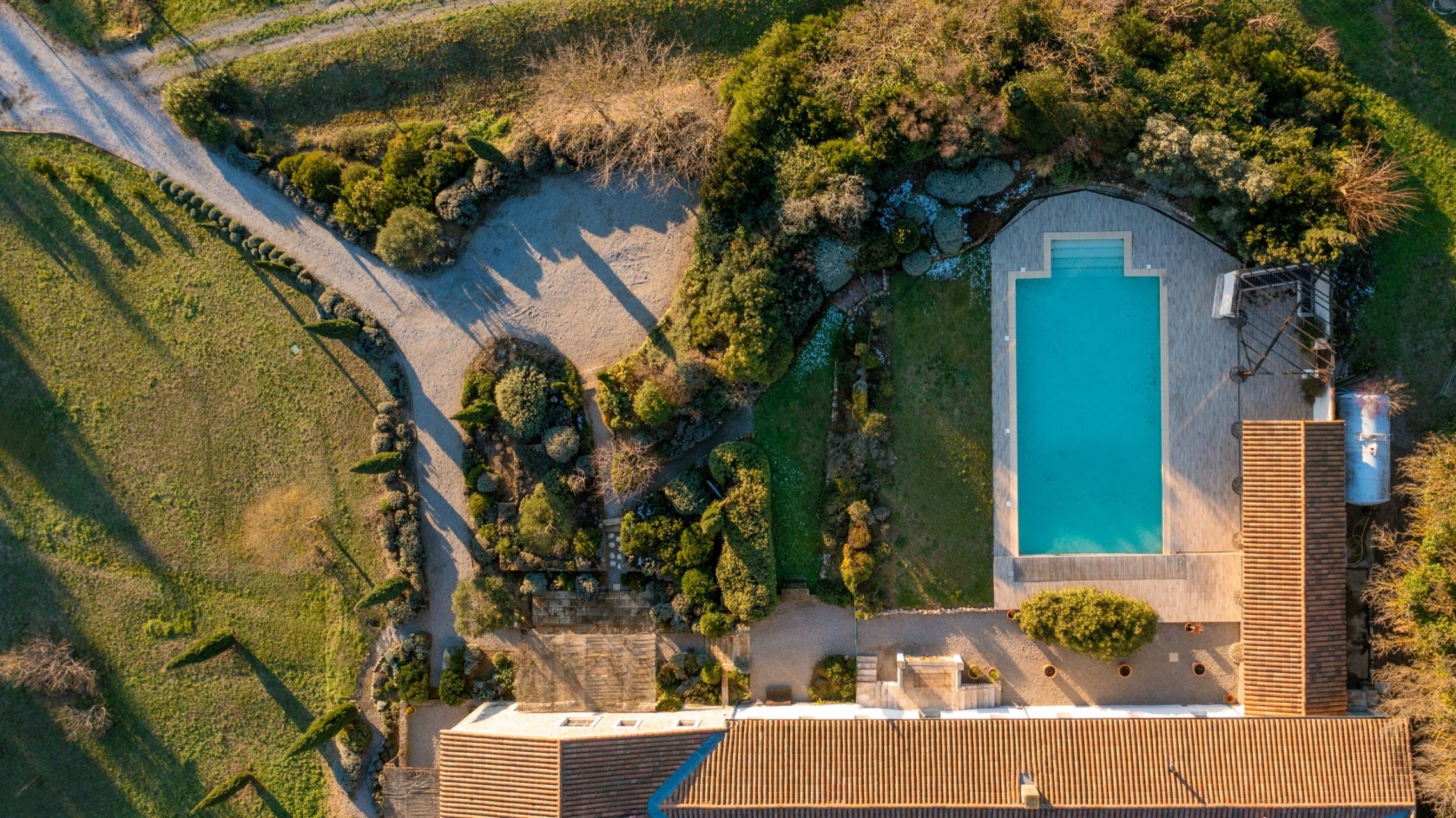 maison de luxe 20 Pièces en vente sur LAGRASSE (11220)