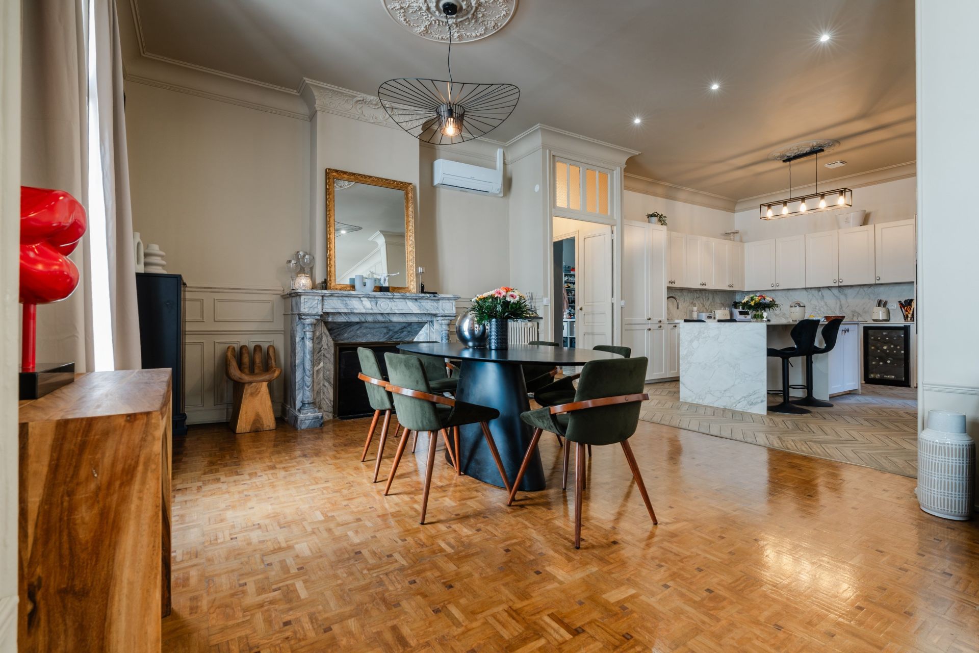 luxury house 6 Rooms for sale on PERPIGNAN (66000)