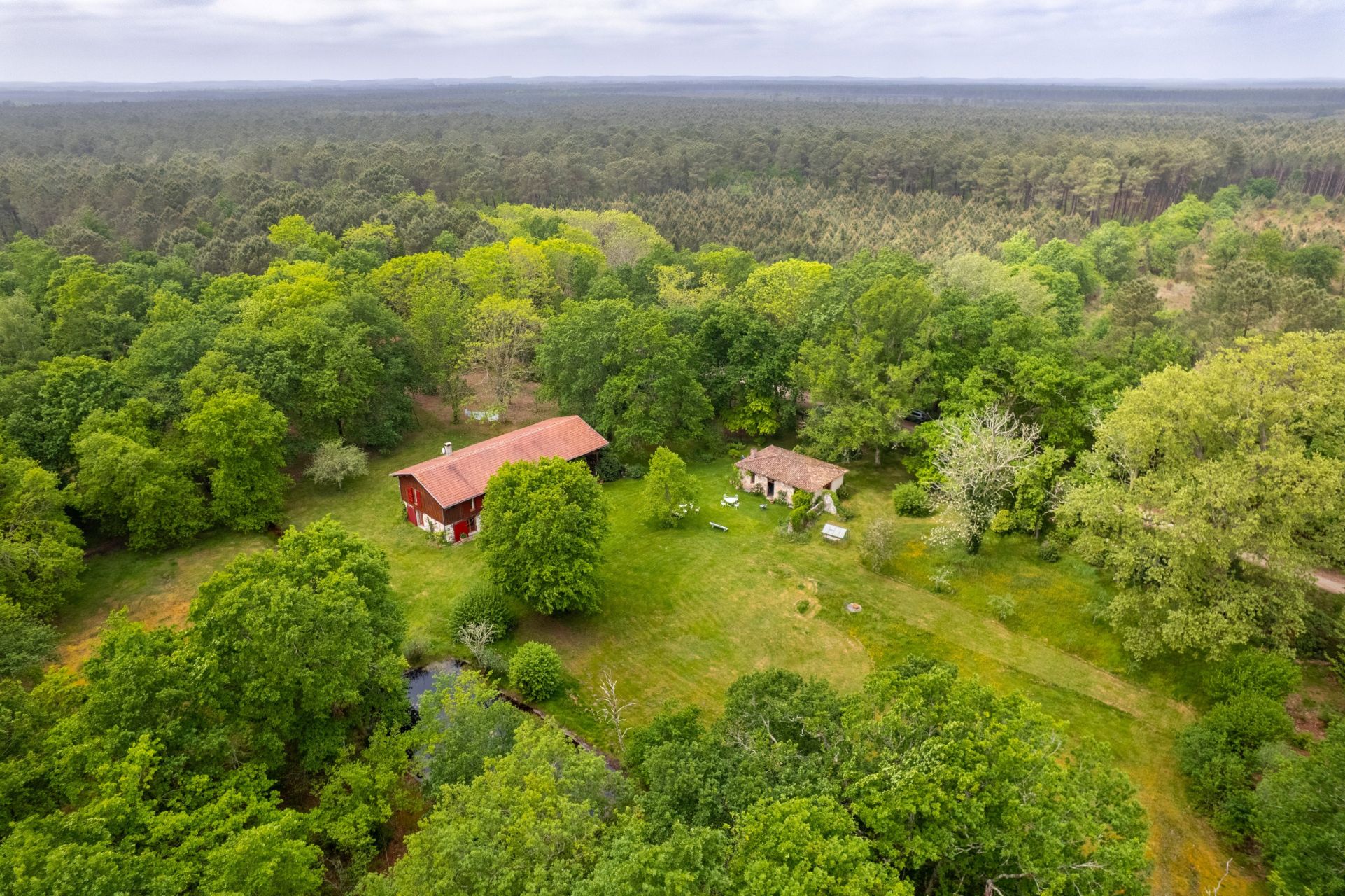 maison de luxe 6 Pièces en vente sur ARES (33740)