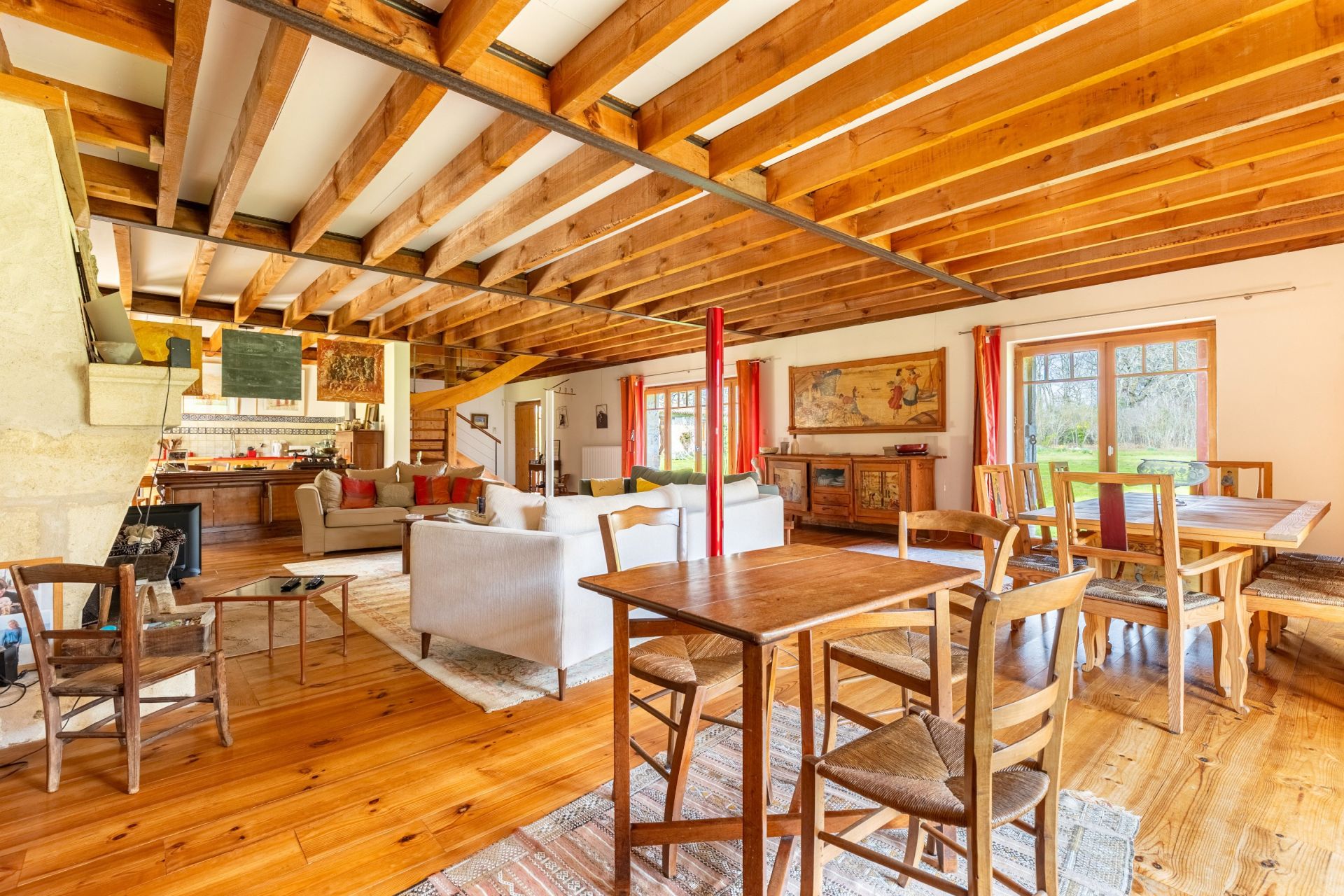 maison de luxe 6 Pièces en vente sur ARES (33740)