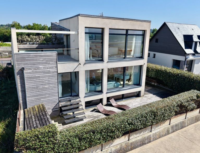 maison de luxe 7 Pièces en vente sur VILLERS SUR MER (14640)