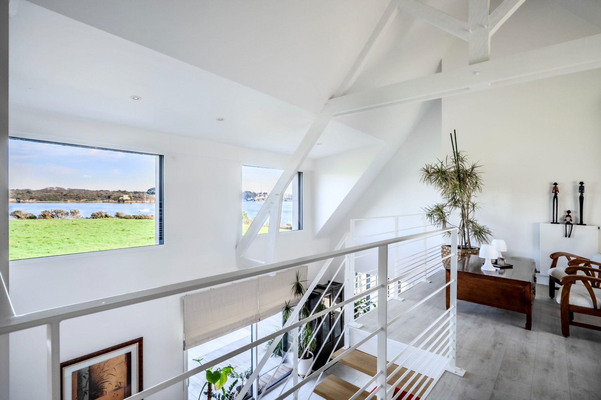 luxury house 7 Rooms for sale on PLOUHINEC (56680)