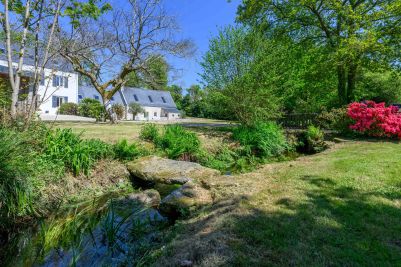 Vente Propriété de luxe Pluguffan 11&nbsp;Pièces 251&nbsp;m²