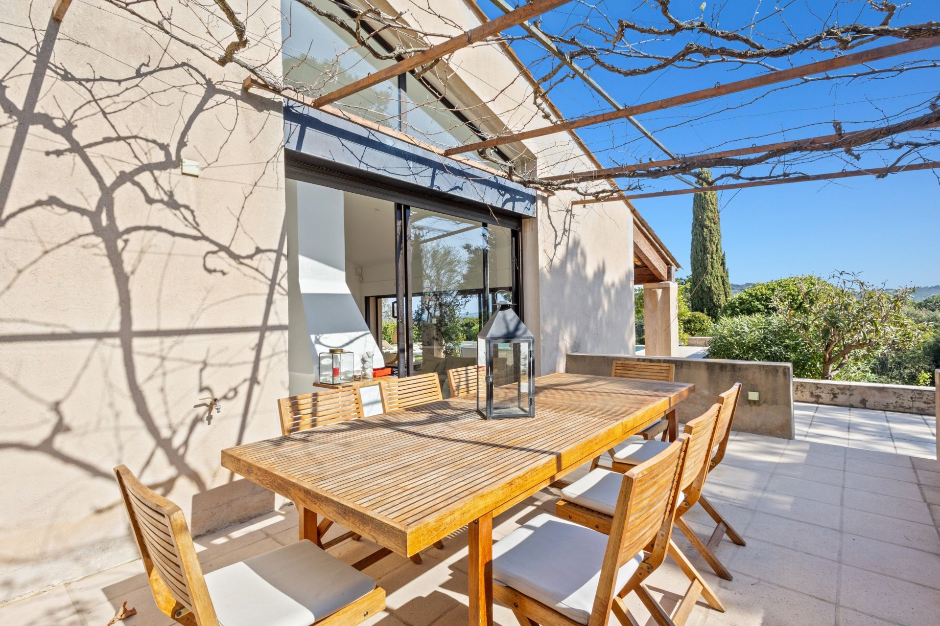 luxury villa 6 Rooms for sale on RAMATUELLE (83350)