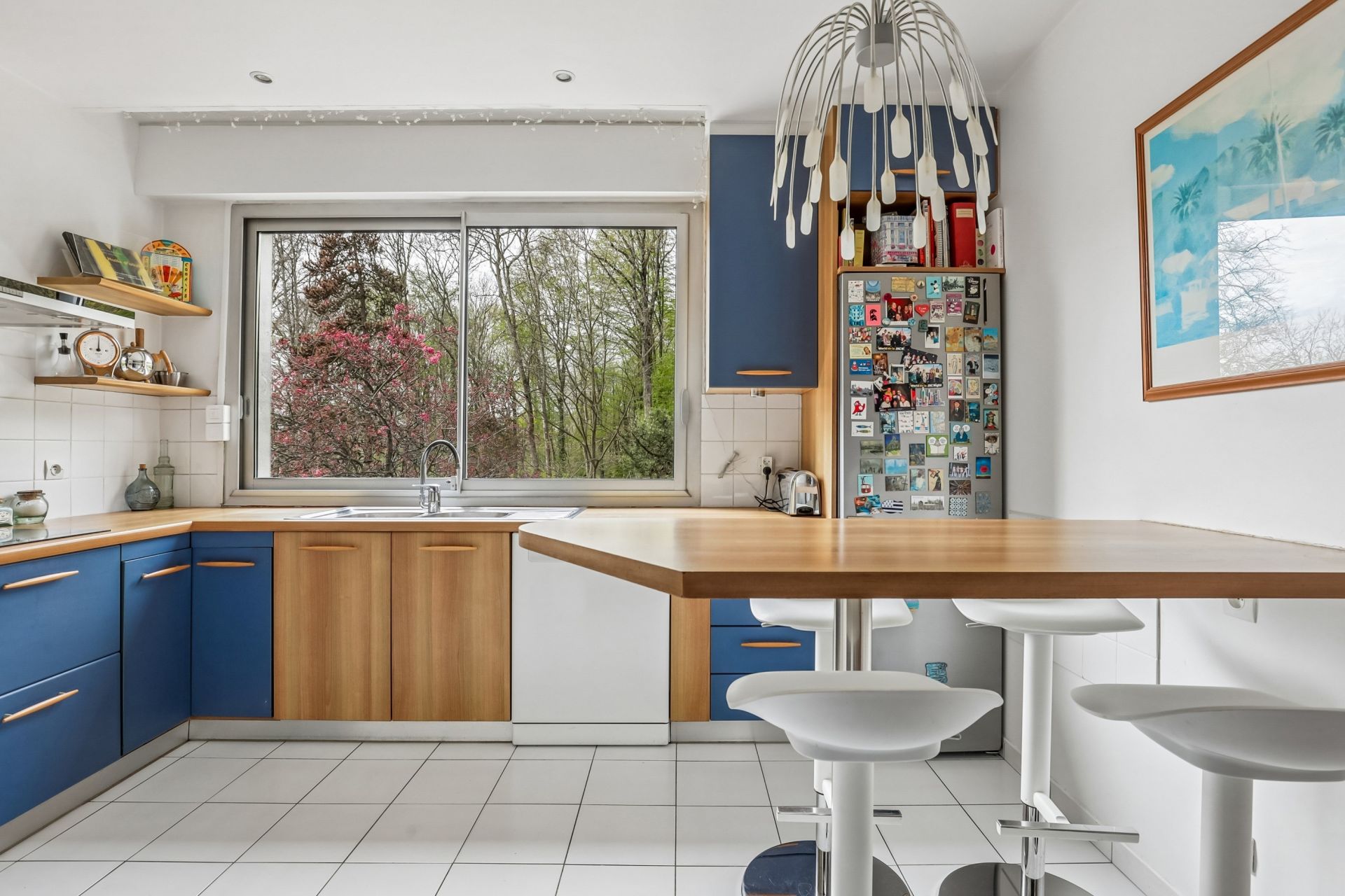 luxury apartment 5 Rooms for sale on SEVRES (92310)