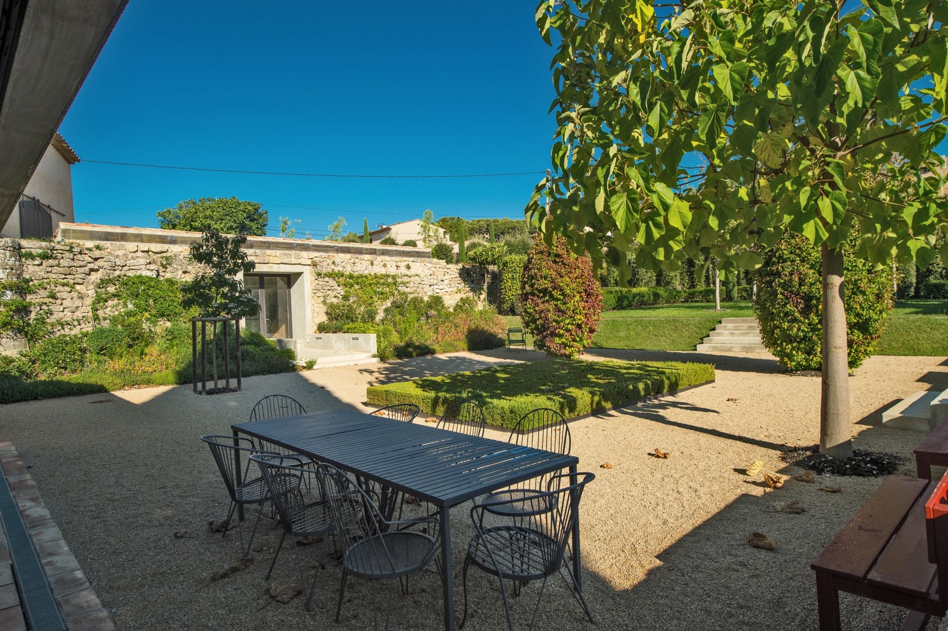 maison de luxe 12 Pièces en vente sur VAUGINES (84160)