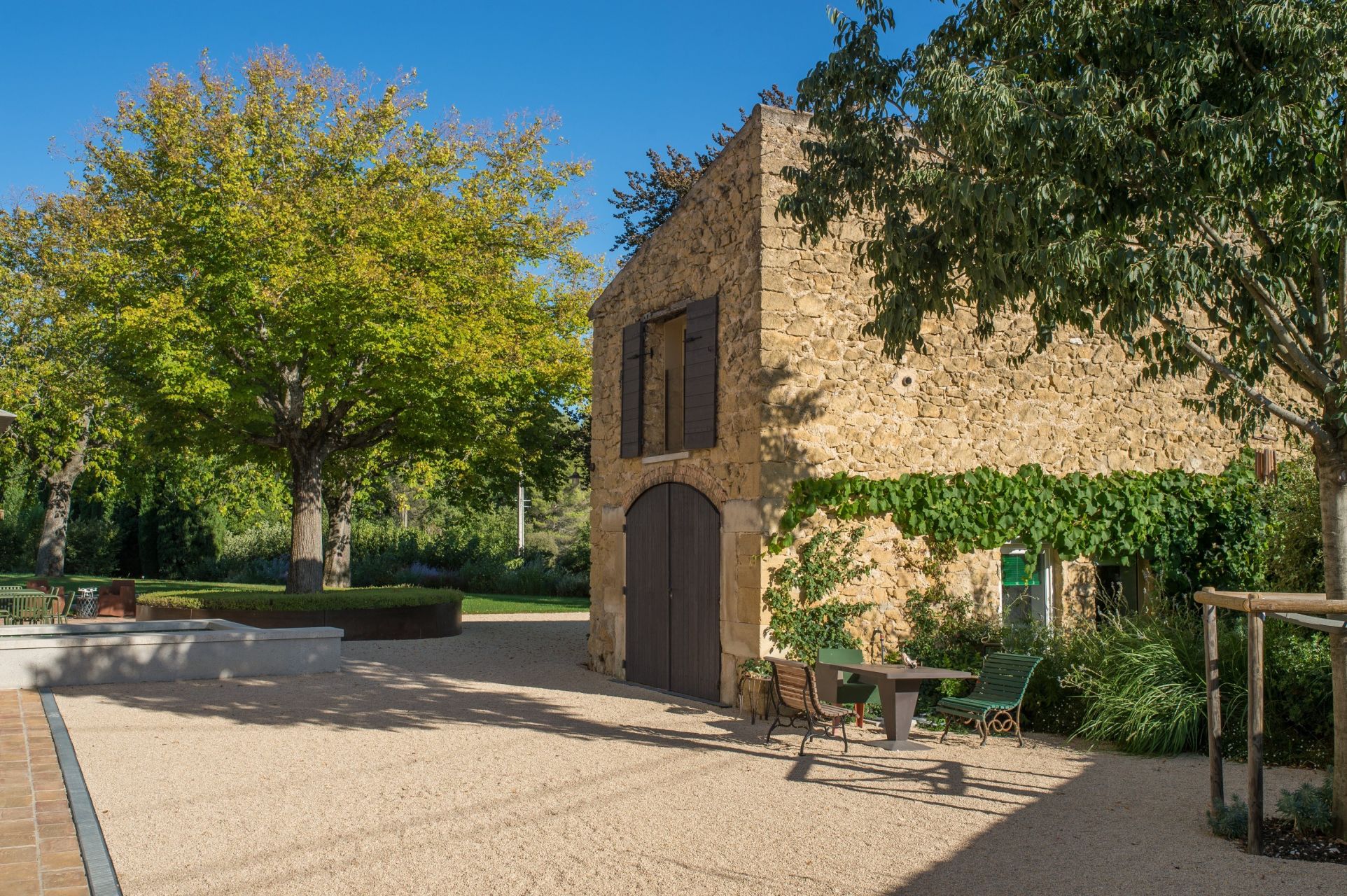 maison de luxe 12 Pièces en vente sur VAUGINES (84160)