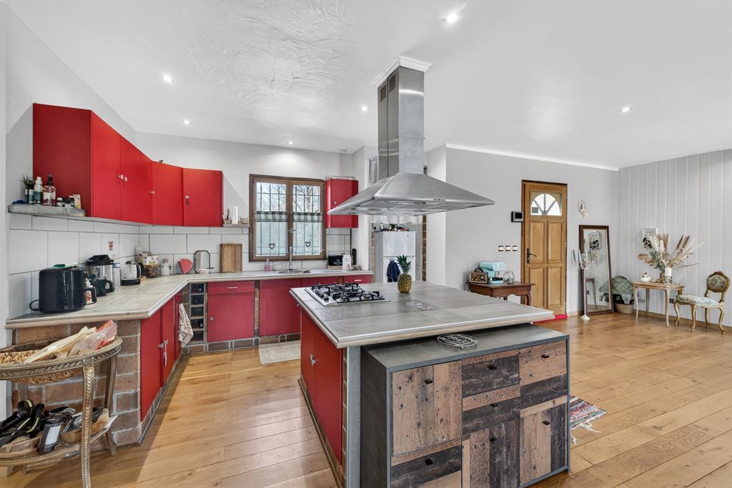 villa de luxe 6 Pièces en vente sur TOURRETTES (83440)