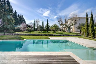 Vente Maison de luxe Aix-en-Provence 20&nbsp;Pièces 640&nbsp;m²