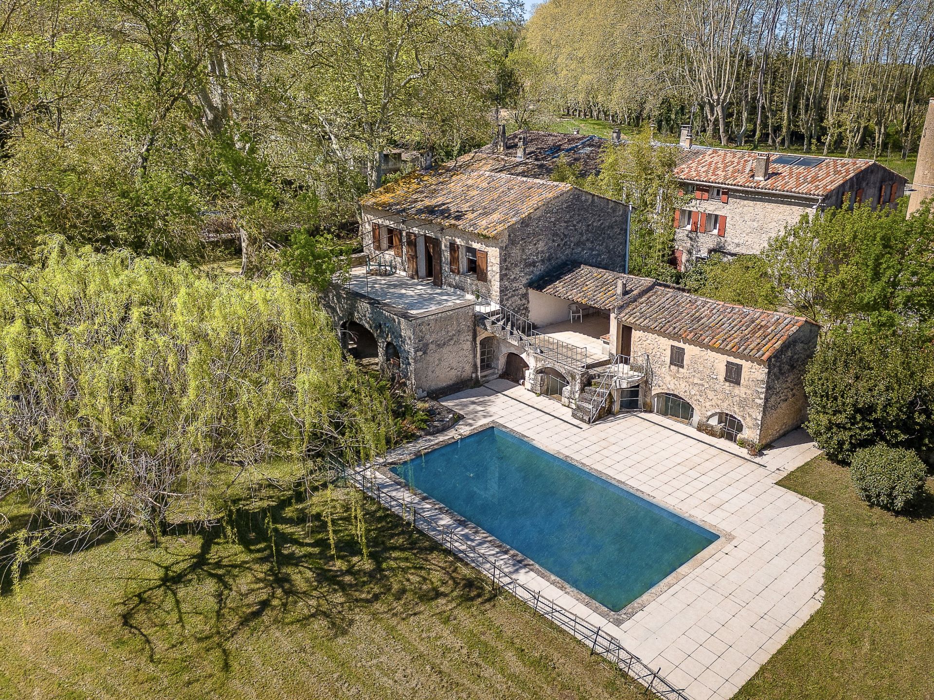 luxury house 10 Rooms for sale on FUVEAU (13710)