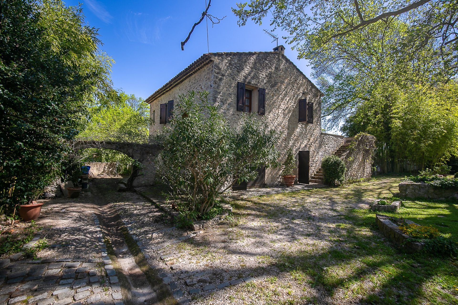 maison de luxe 10 Pièces en vente sur FUVEAU (13710)