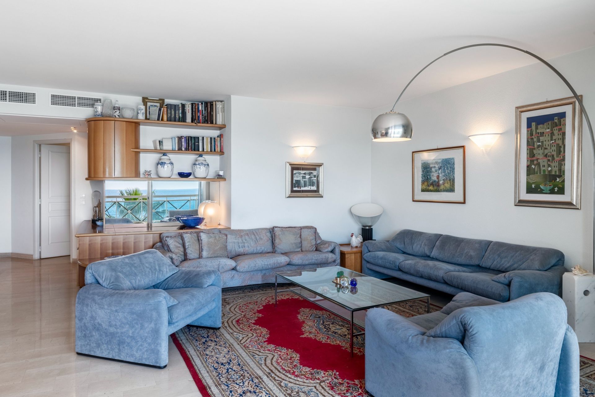 luxury apartment 4 Rooms for sale on NICE (06000)