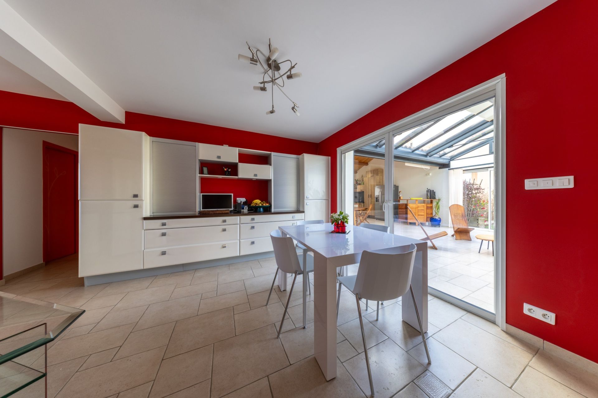 luxury house 11 Rooms for sale on JARD SUR MER (85520)