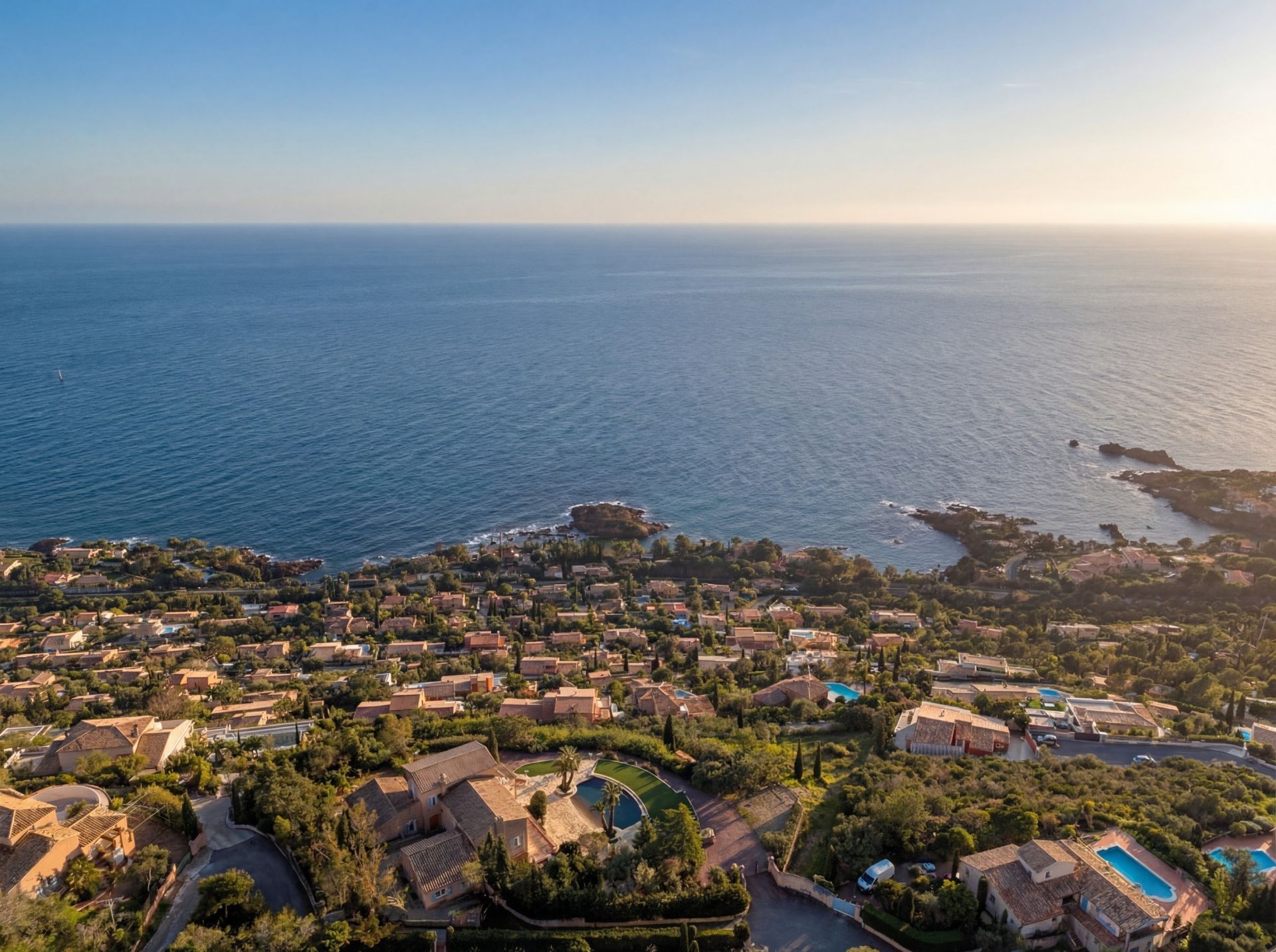 bastide 7 Pièces en vente sur ST RAPHAEL (83700)