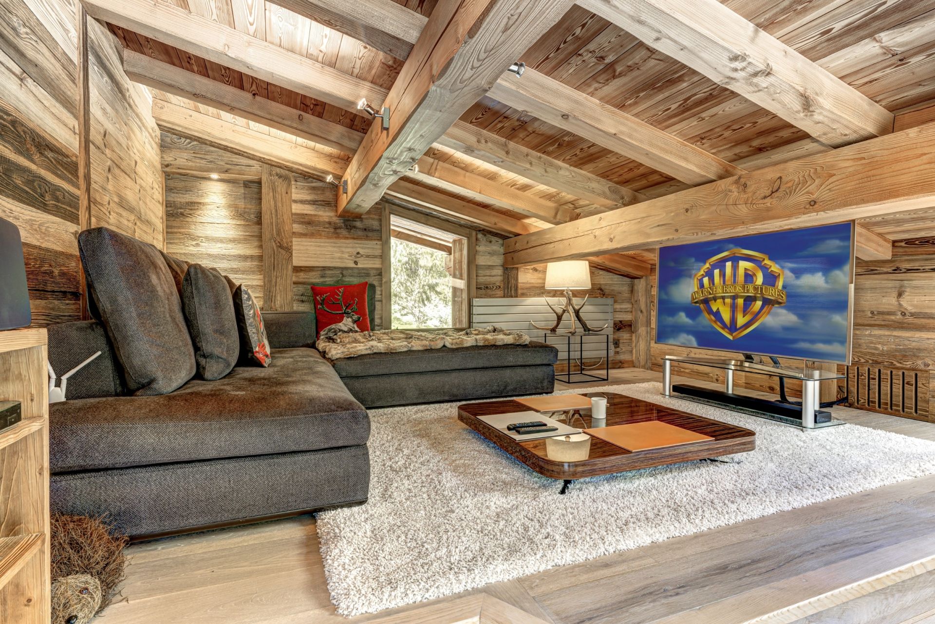 luxury chalet 14 Rooms for sale on CHAMONIX MONT BLANC (74400)