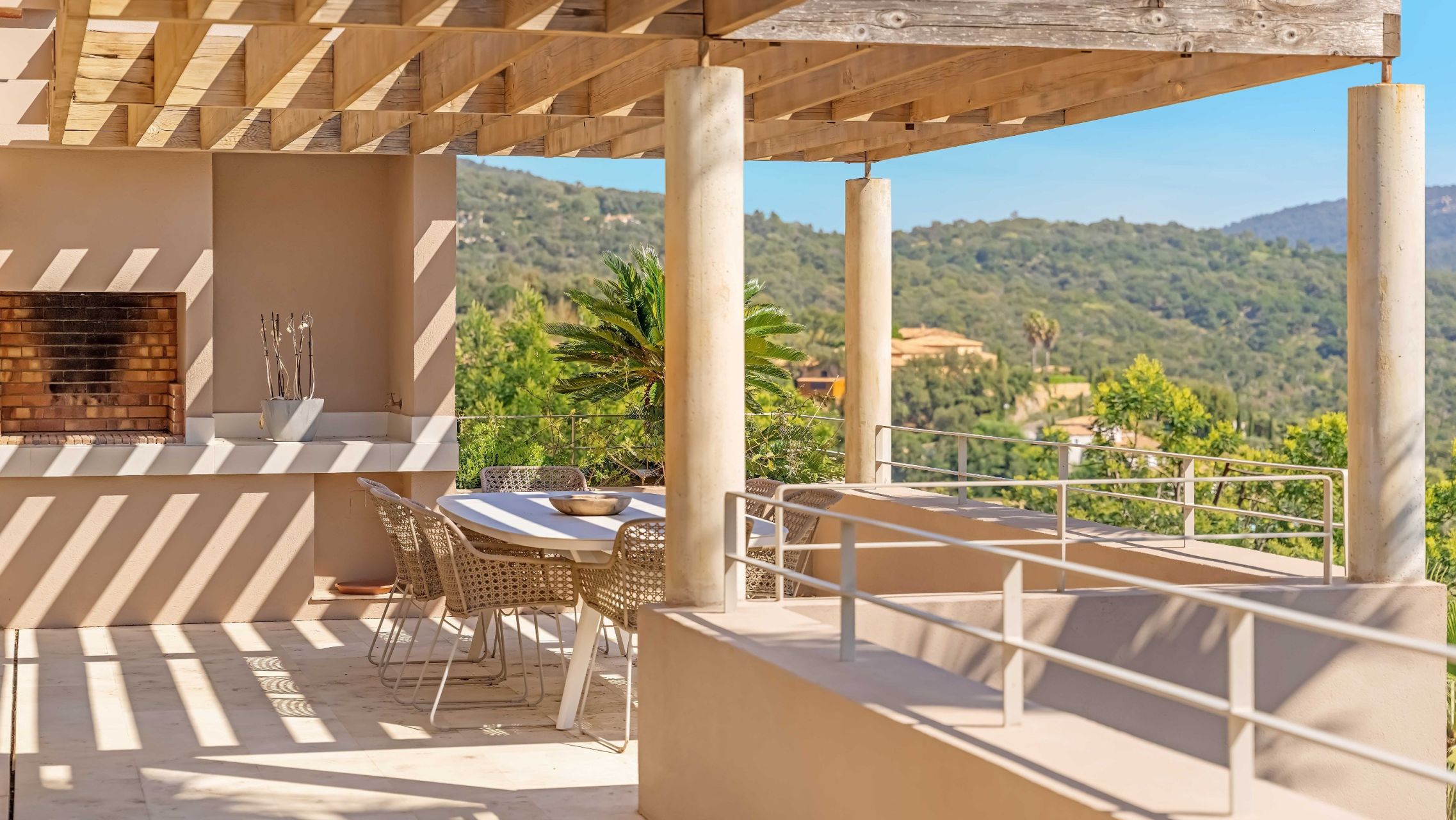 villa de luxe 8 Pièces en vente sur GRIMAUD (83310)