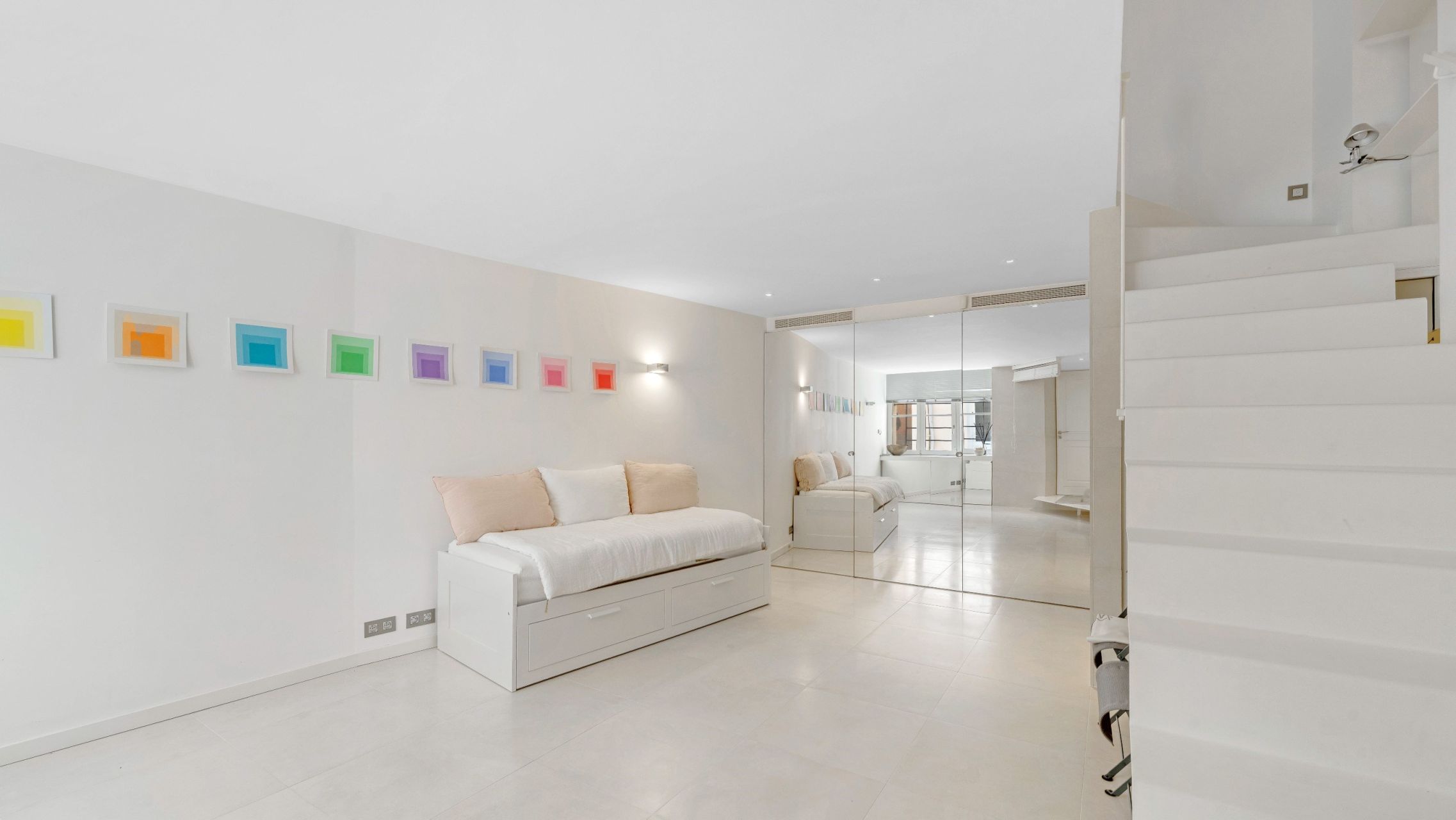 maison contemporaine 4 Pièces en vente sur ST TROPEZ (83990)