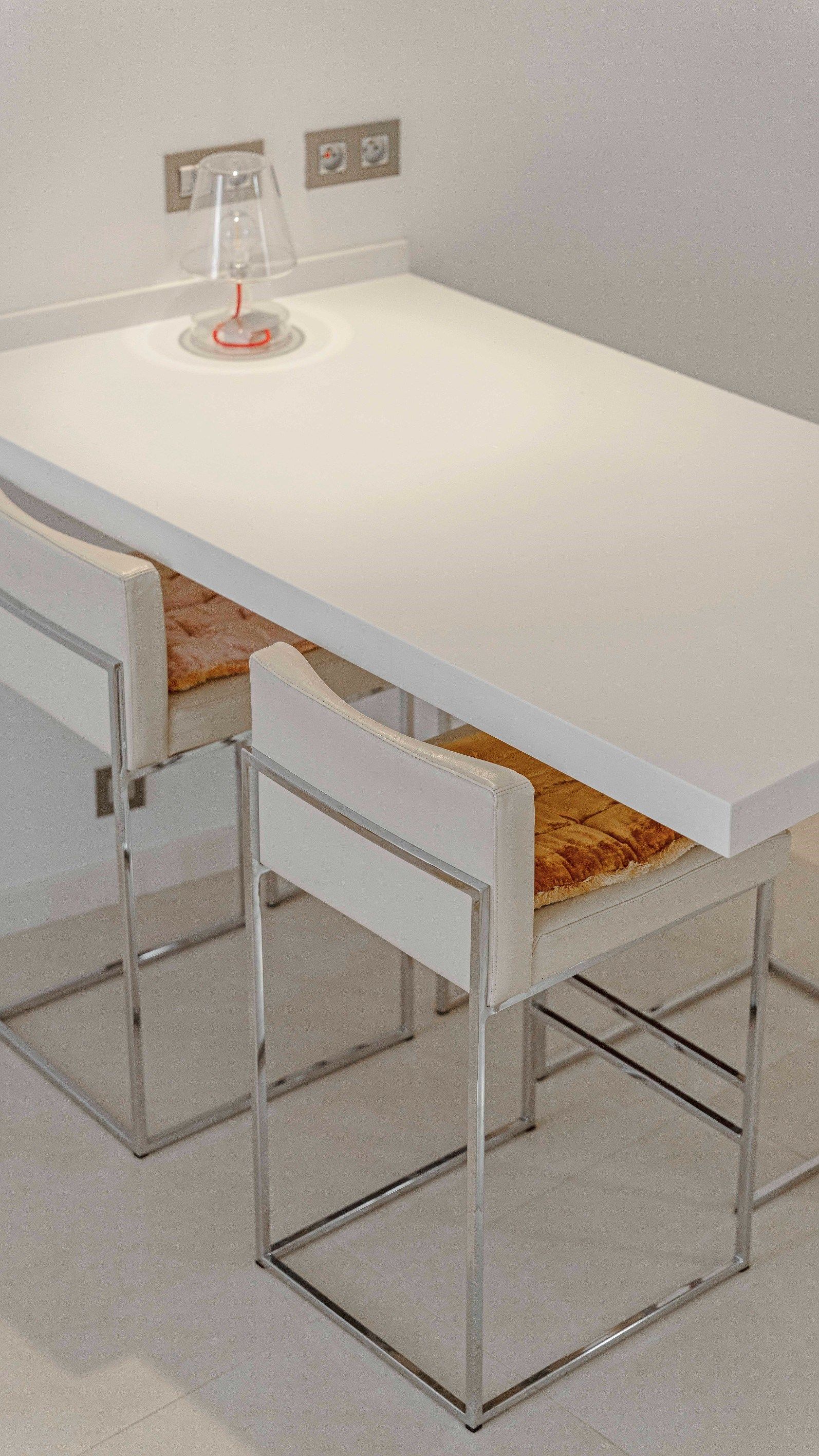 maison contemporaine 4 Pièces en vente sur ST TROPEZ (83990)