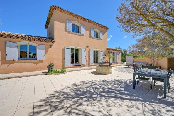 Vente Maison de luxe Aix-en-Provence 5&nbsp;Pièces 170&nbsp;m²