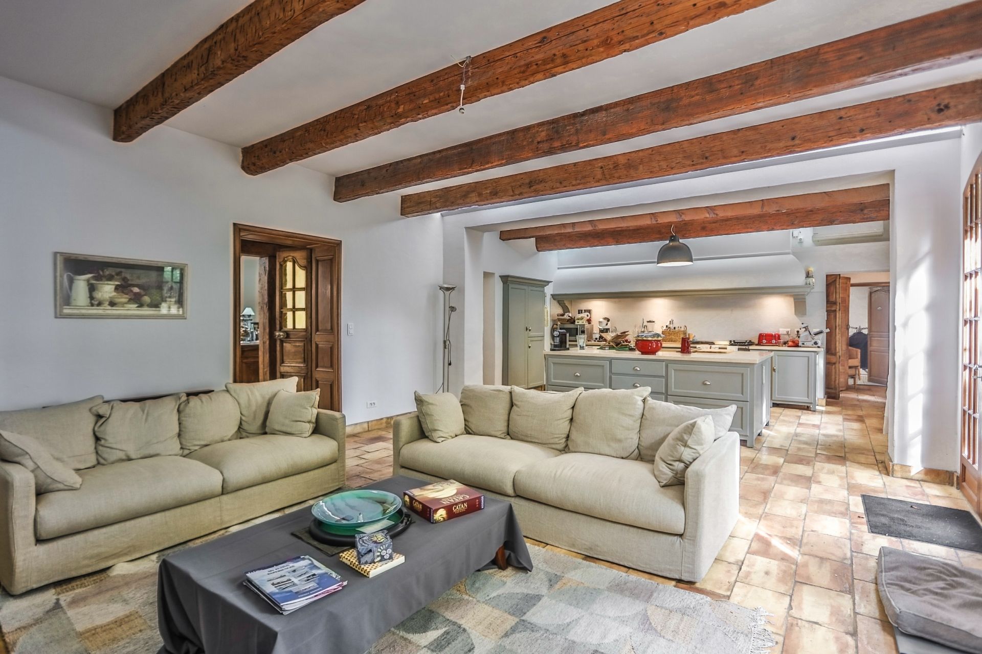 luxury house 15 Rooms for sale on CHATEAUNEUF DU PAPE (84230)