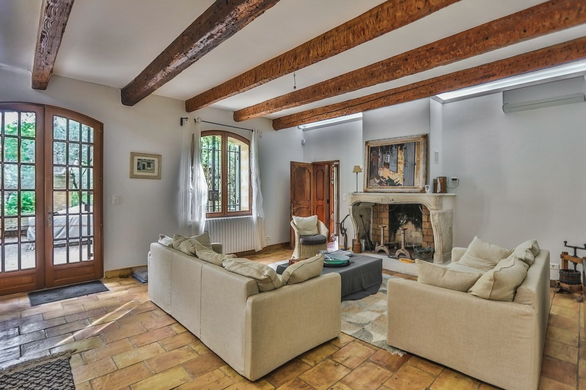 luxury house 15 Rooms for sale on CHATEAUNEUF DU PAPE (84230)