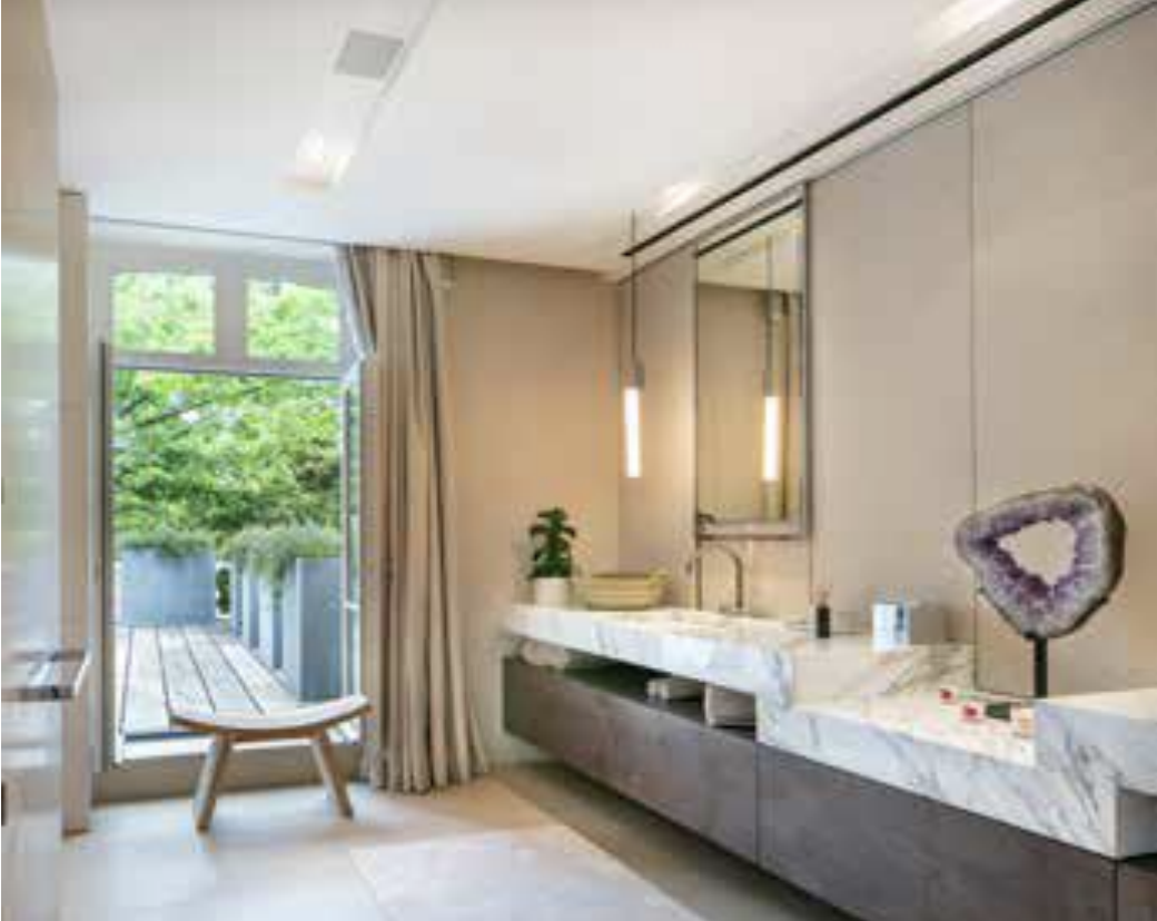 hôtel particulier 12 Pièces en vente sur PARIS (75016)