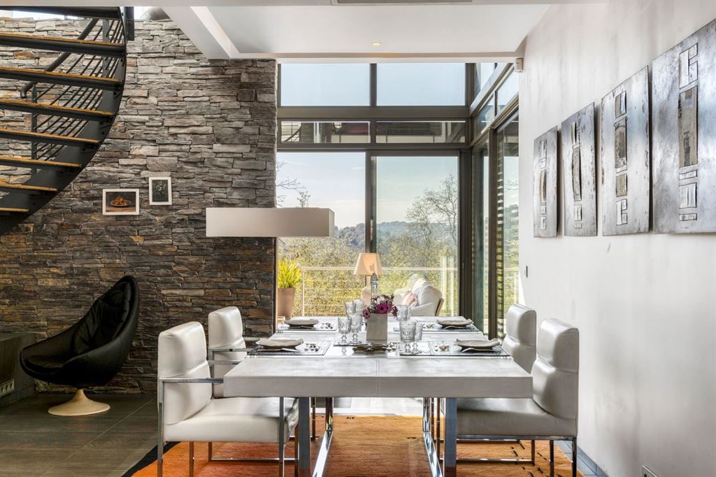 maison contemporaine 6 Pièces en vente sur MOUGINS (06250)