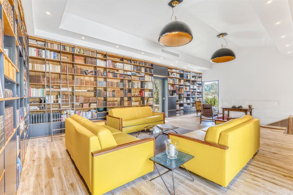 maison contemporaine 6 Pièces en vente sur MOUGINS (06250)