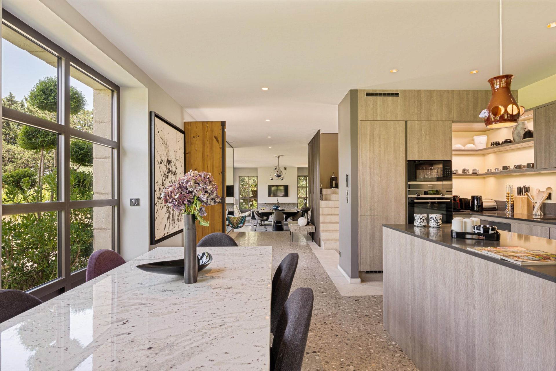 luxury house 7 Rooms for sale on EYGALIERES (13810)