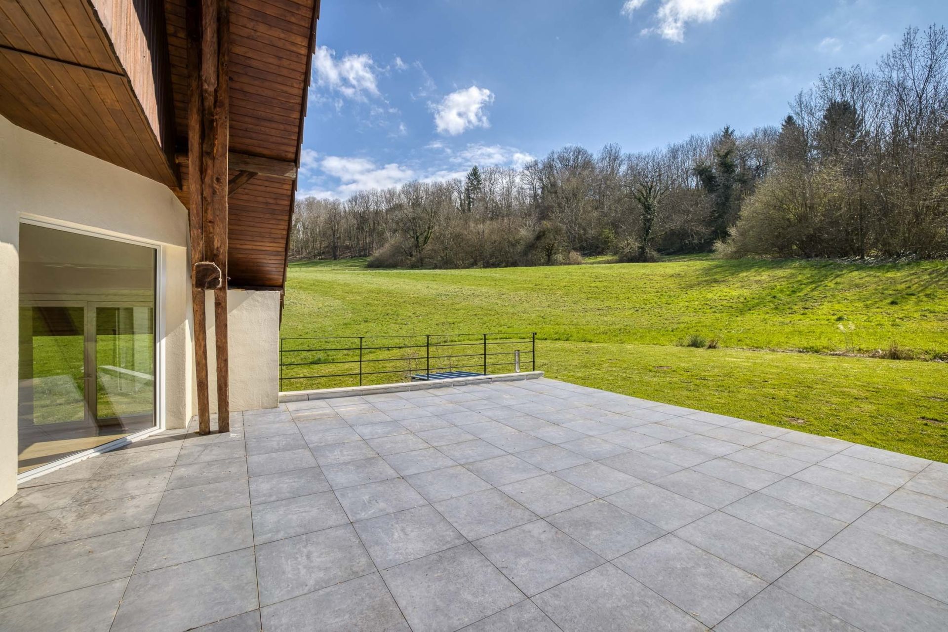 maison de luxe 9 Pièces en vente sur ALLONZIER LA CAILLE (74350)